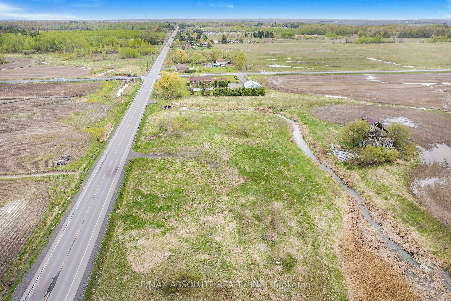 Photo 7 of 2762 Tenth Line Road, Ottawa, Avalon West — HOMEH