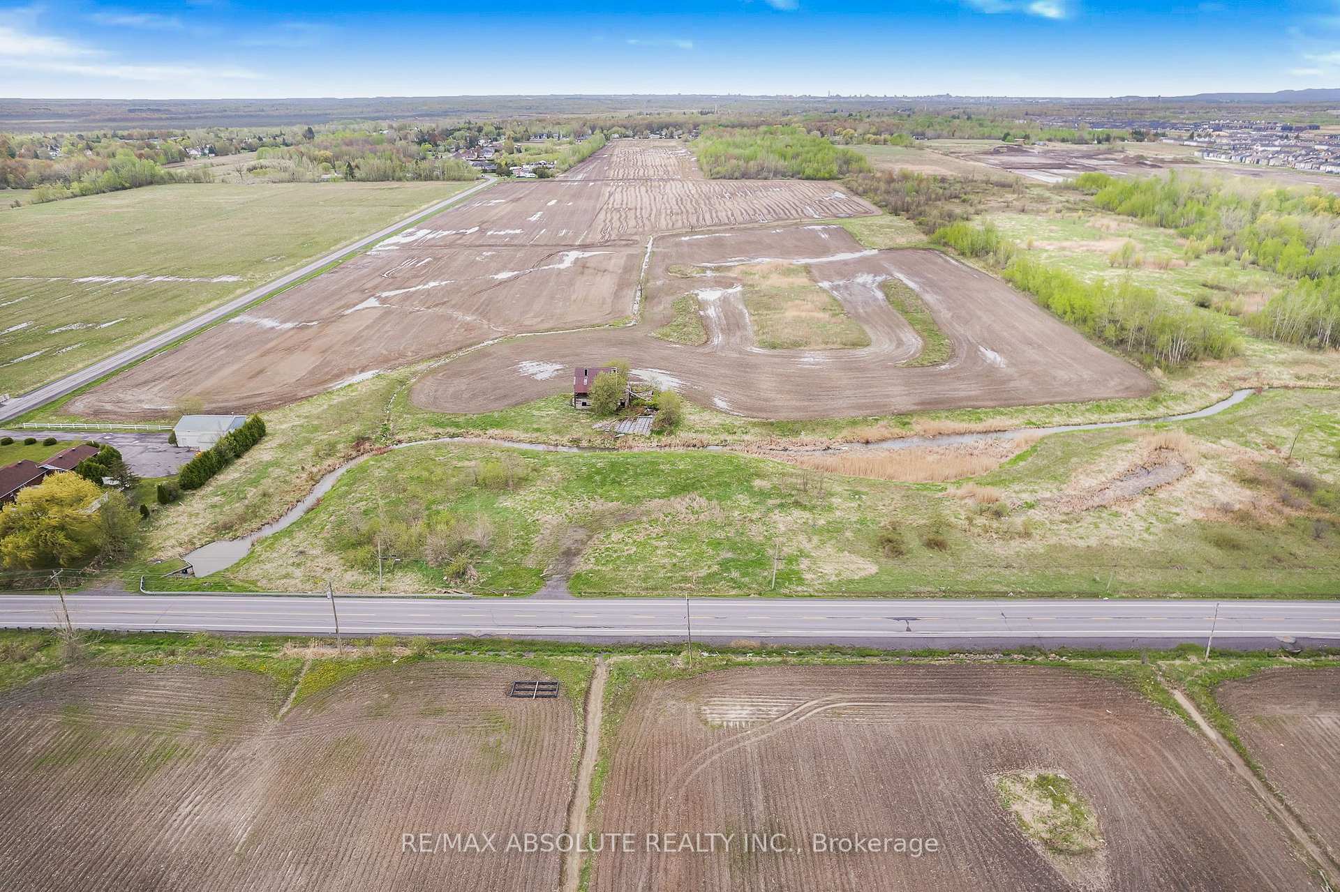 Photo 11 of 2762 Tenth Line Road, Ottawa, Avalon West — HOMEH
