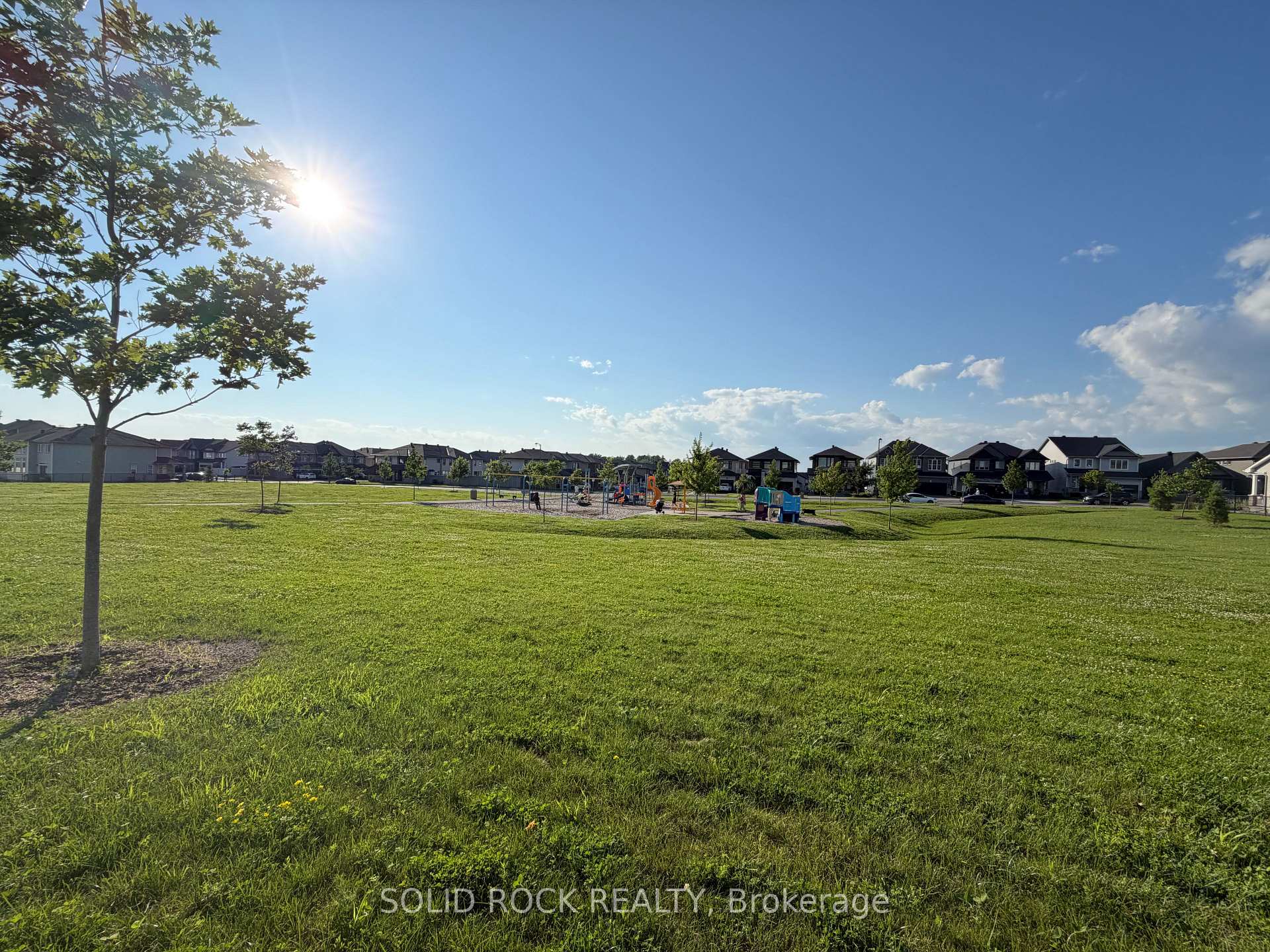 Photo 39 of 215 Tussock Private, Ottawa, Blossom Park/Kemp Park/Findlay Creek — HOMEH