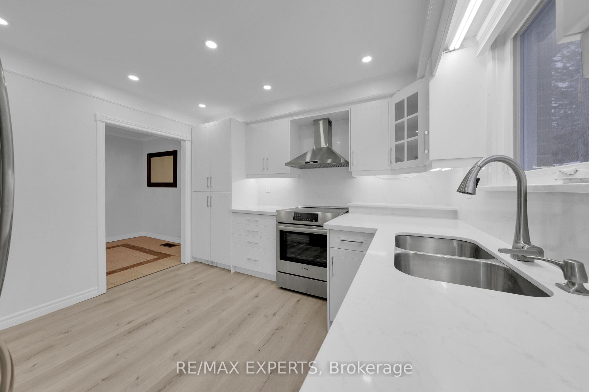 Photo 11 of Unit Upper, 79 Louisa Street, Caledon, Bolton East — HOMEH