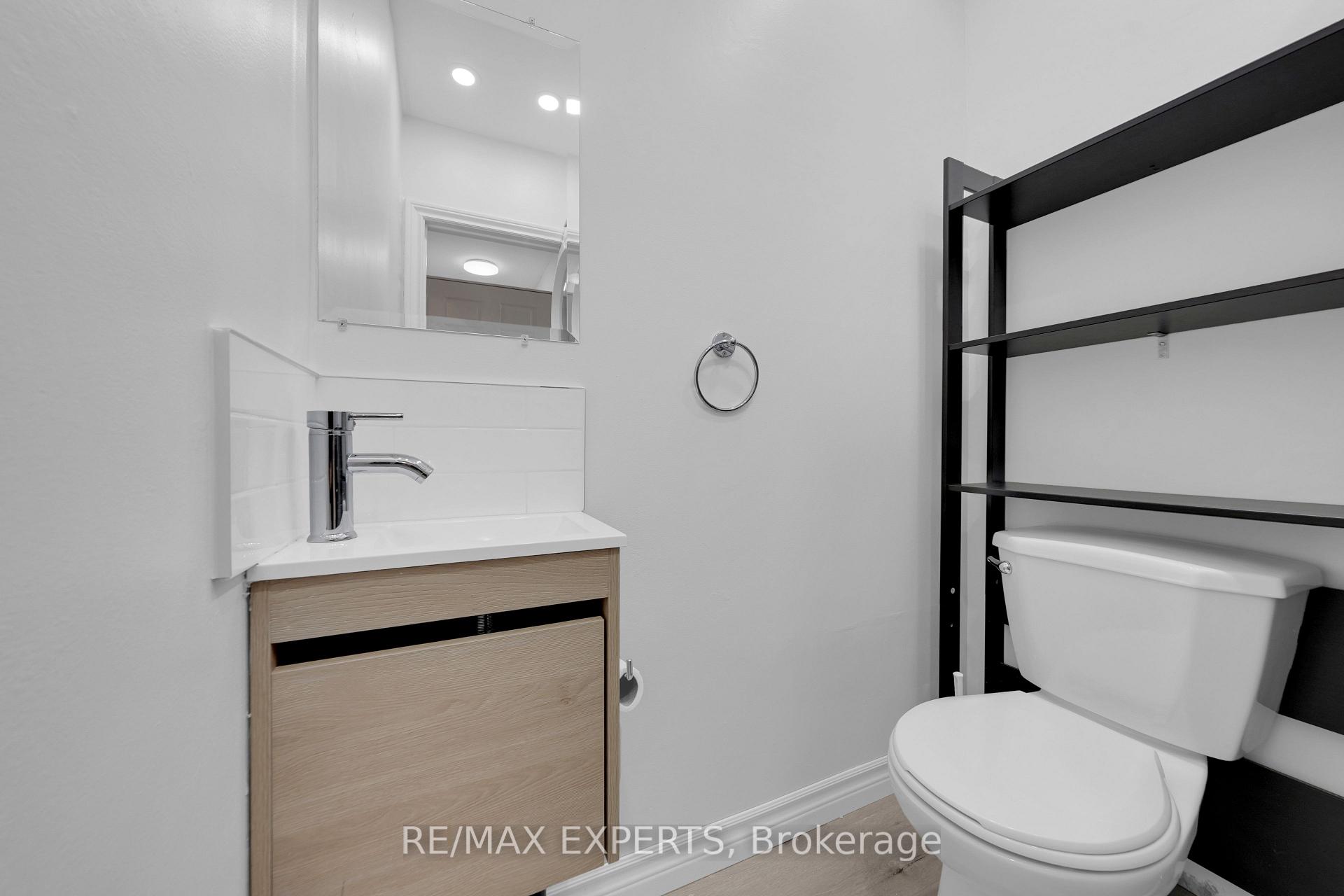 Photo 13 of Unit Upper, 79 Louisa Street, Caledon, Bolton East — HOMEH