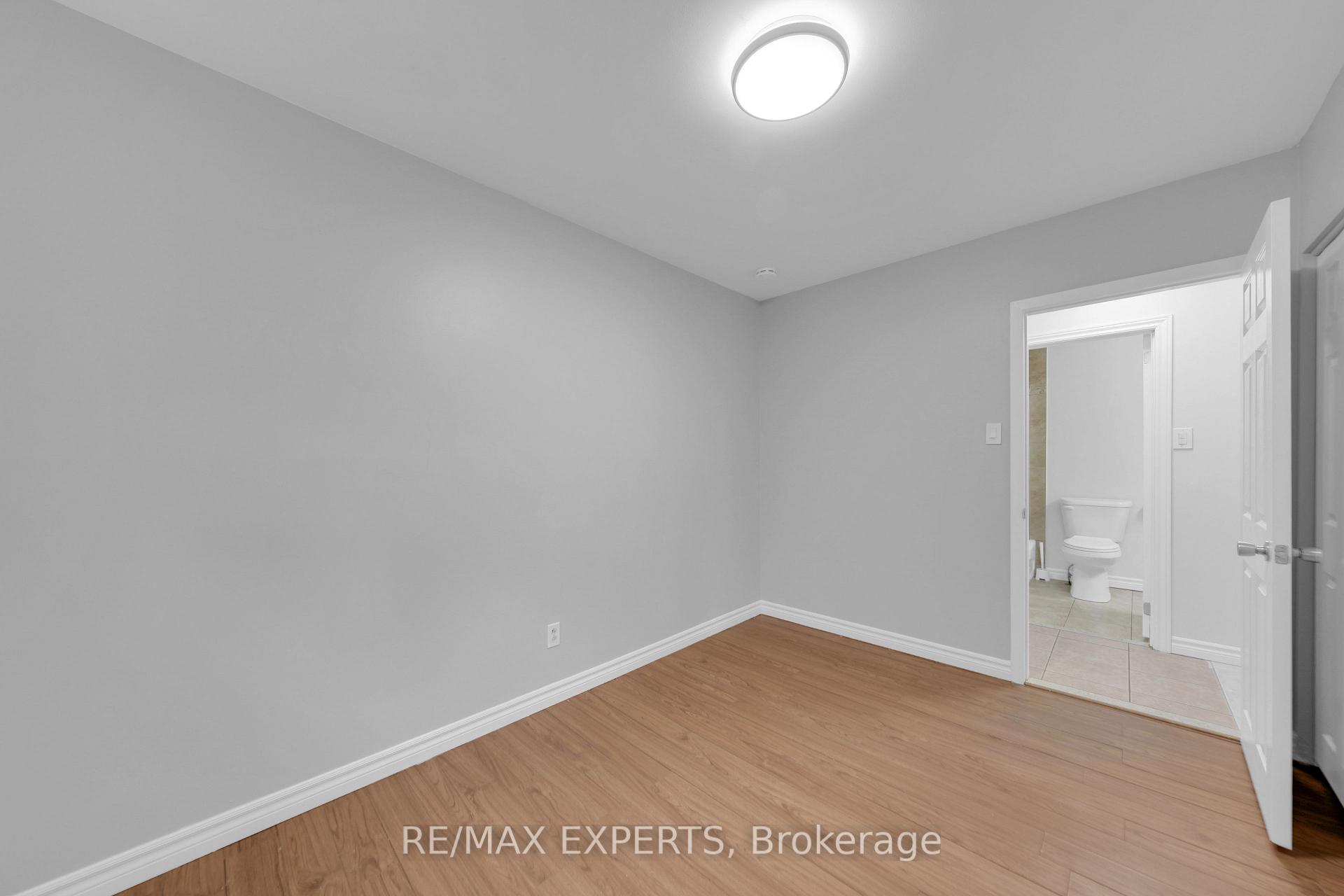 Photo 15 of Unit Upper, 79 Louisa Street, Caledon, Bolton East — HOMEH