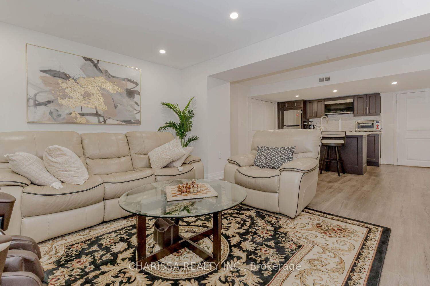 Photo 3 of 3321 Mintwood Circle, Oakville, Glenorchy — HOMEH