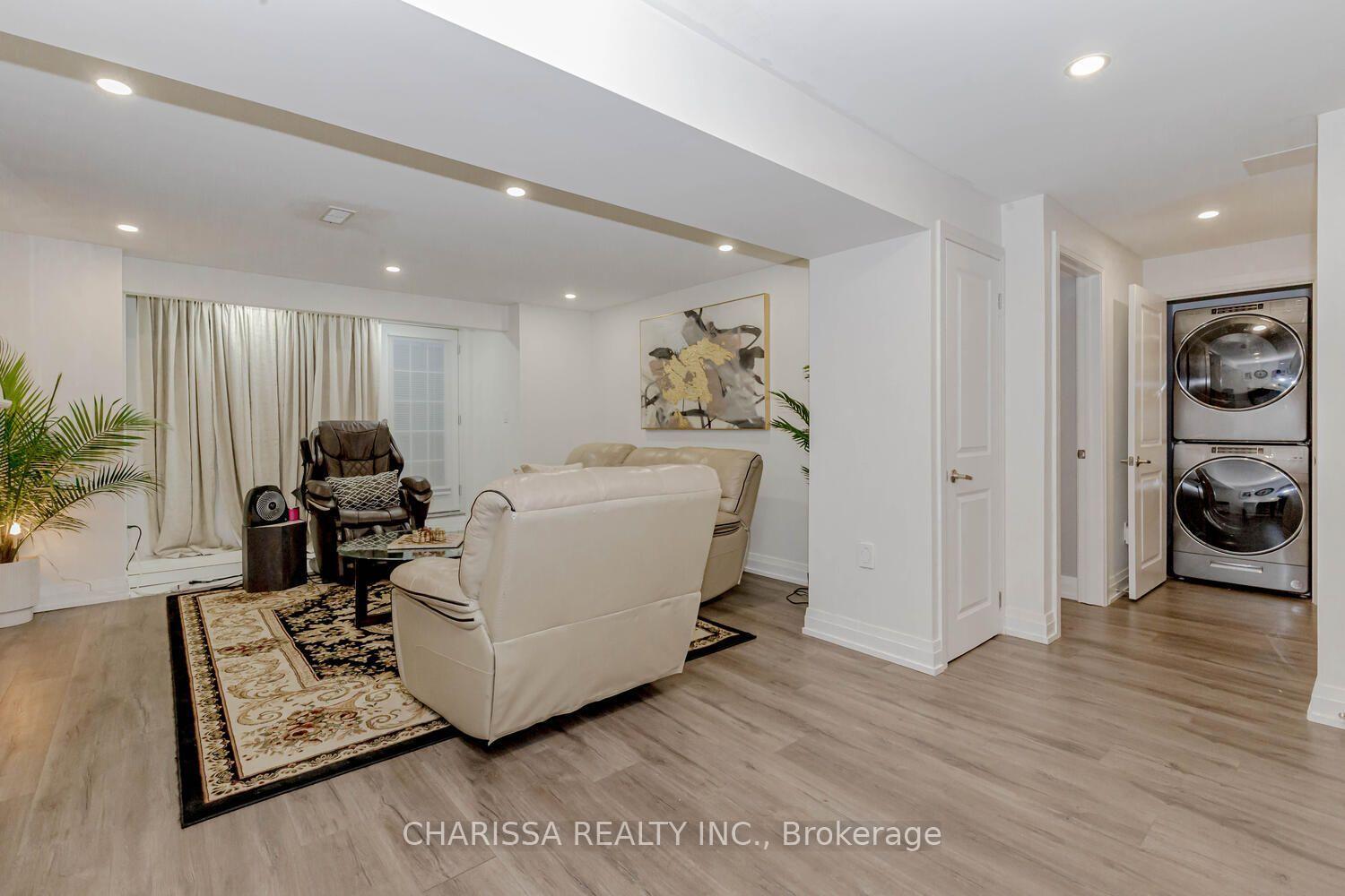 Photo 5 of 3321 Mintwood Circle, Oakville, Glenorchy — HOMEH