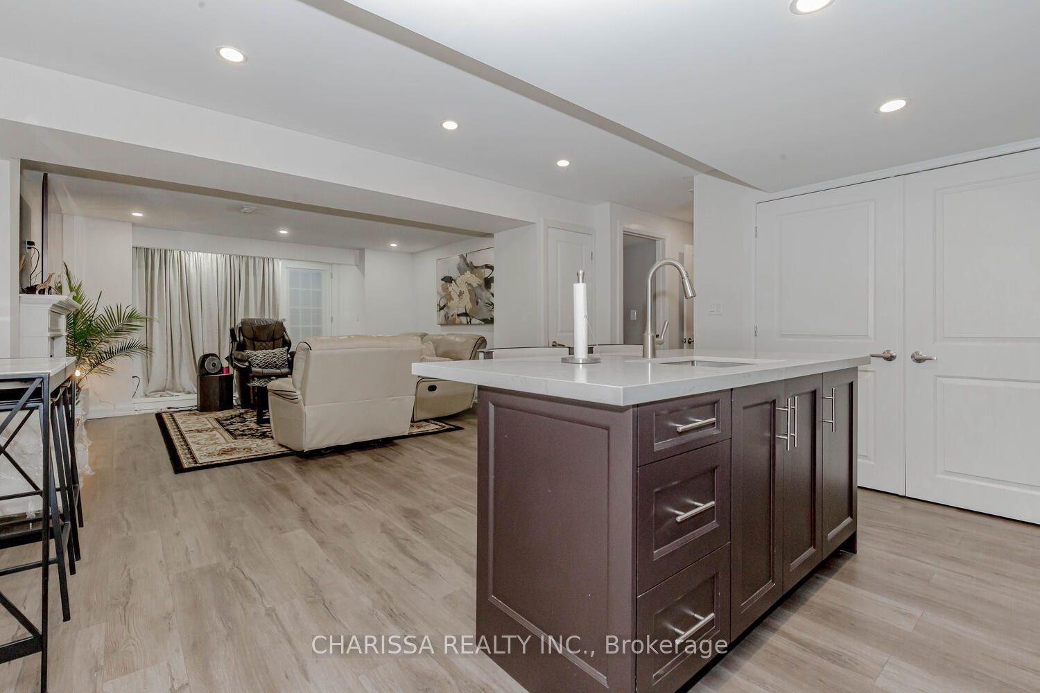 Photo 8 of 3321 Mintwood Circle, Oakville, Glenorchy — HOMEH