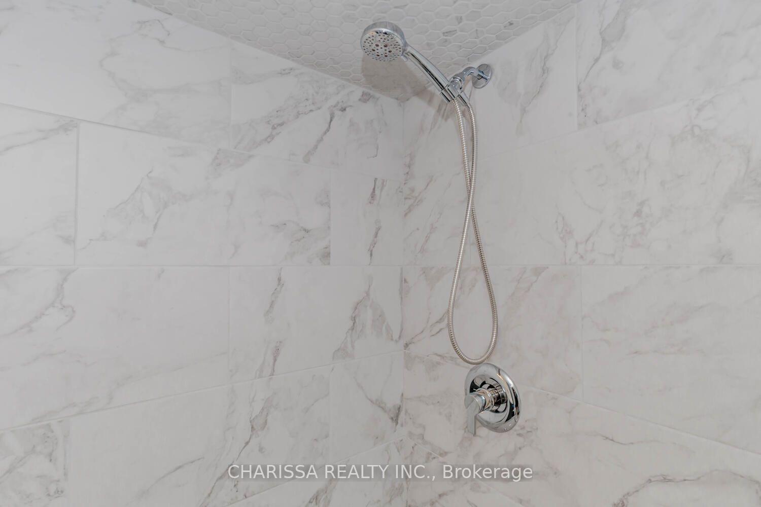 Photo 16 of 3321 Mintwood Circle, Oakville, Glenorchy — HOMEH