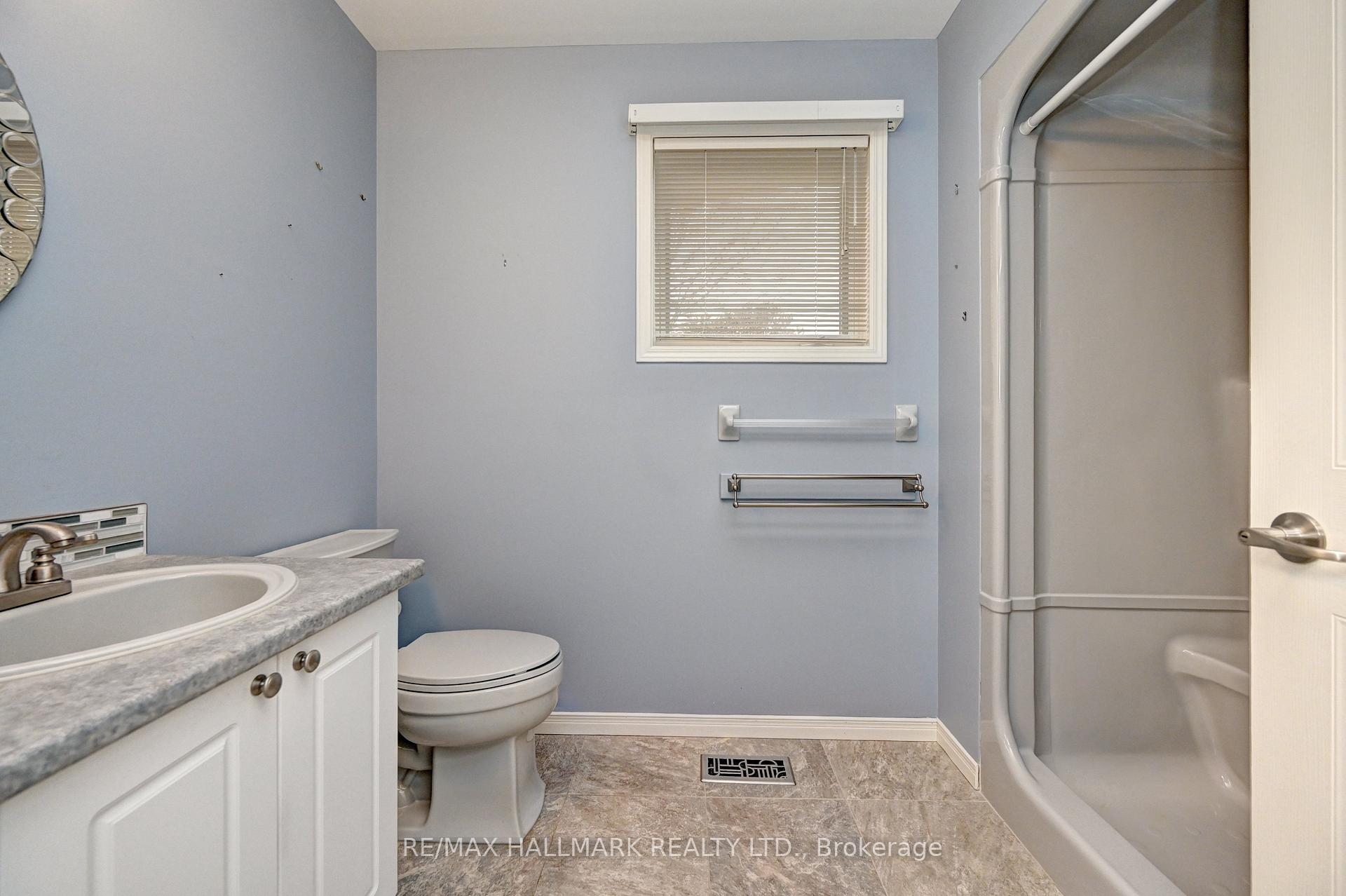 Photo 15 of 2 Brasher Drive, Tillsonburg — HOMEH