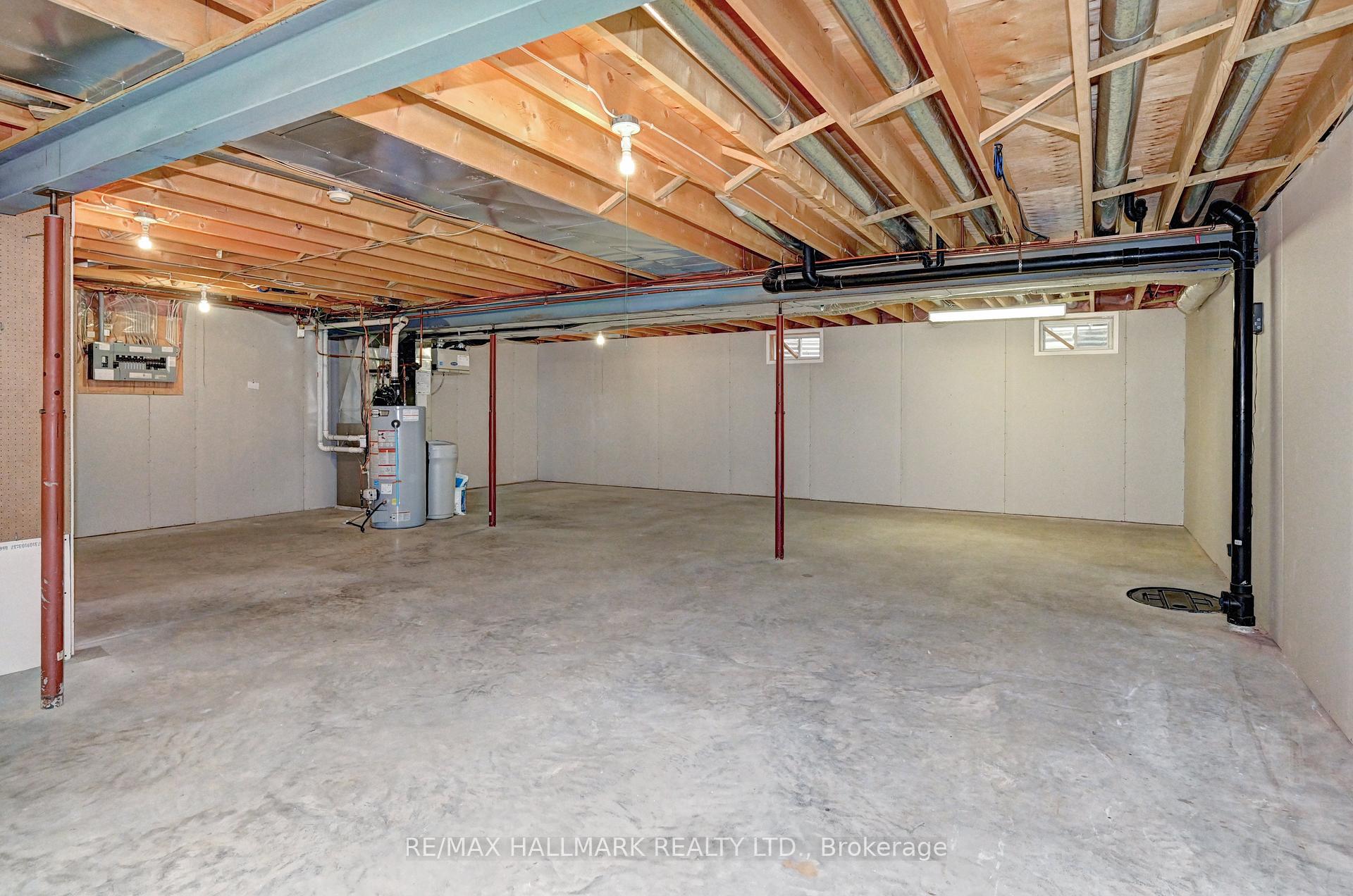 Photo 23 of 2 Brasher Drive, Tillsonburg — HOMEH