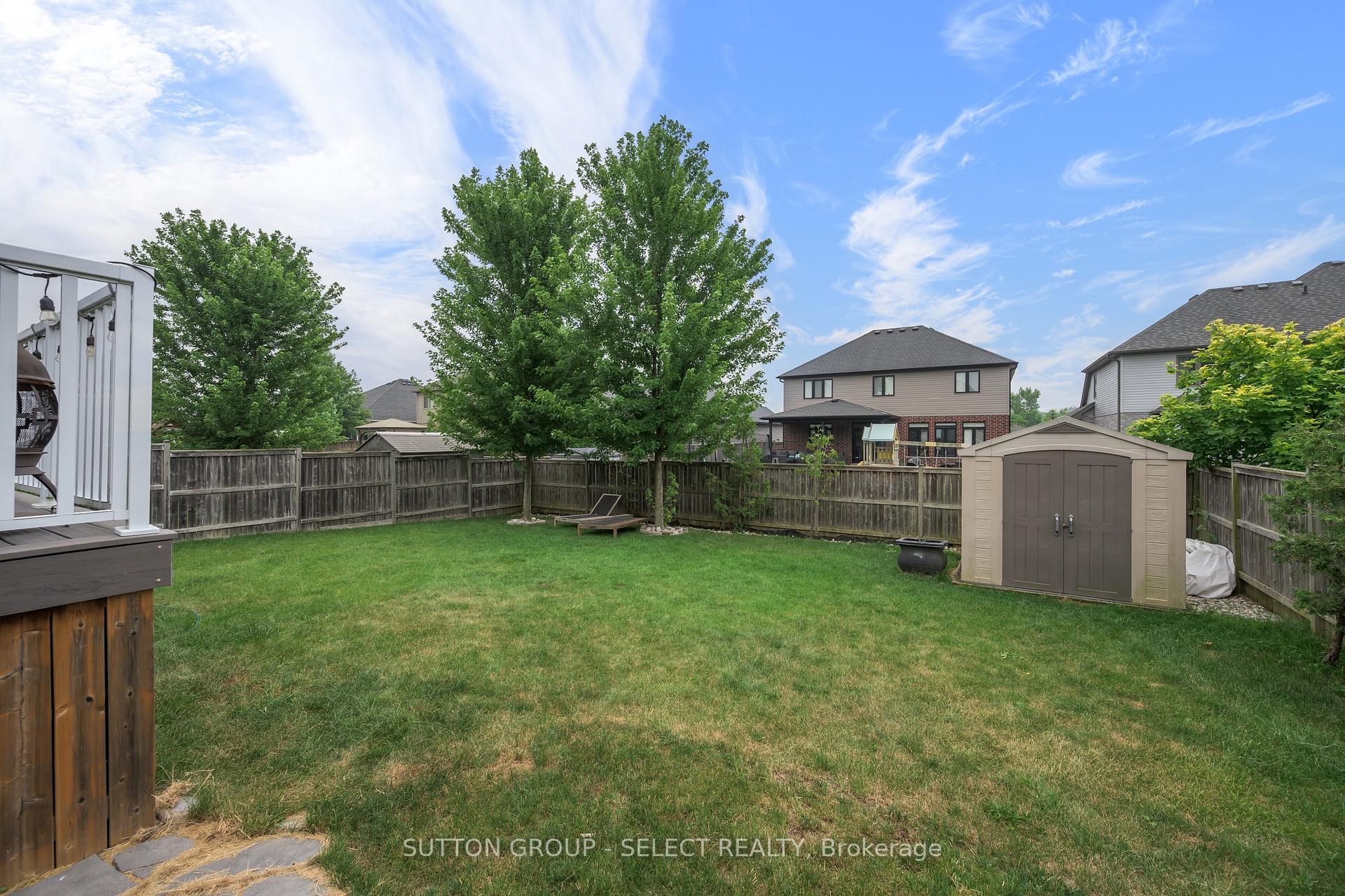Photo 5 of 14 Mayapple Crescent, Middlesex Centre, Ilderton — HOMEH