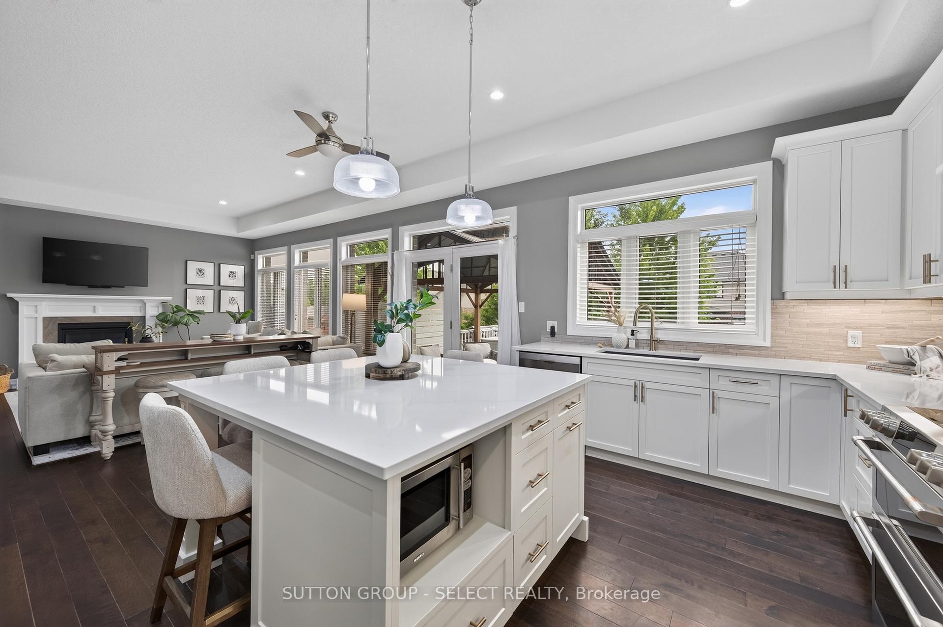 Photo 18 of 14 Mayapple Crescent, Middlesex Centre, Ilderton — HOMEH