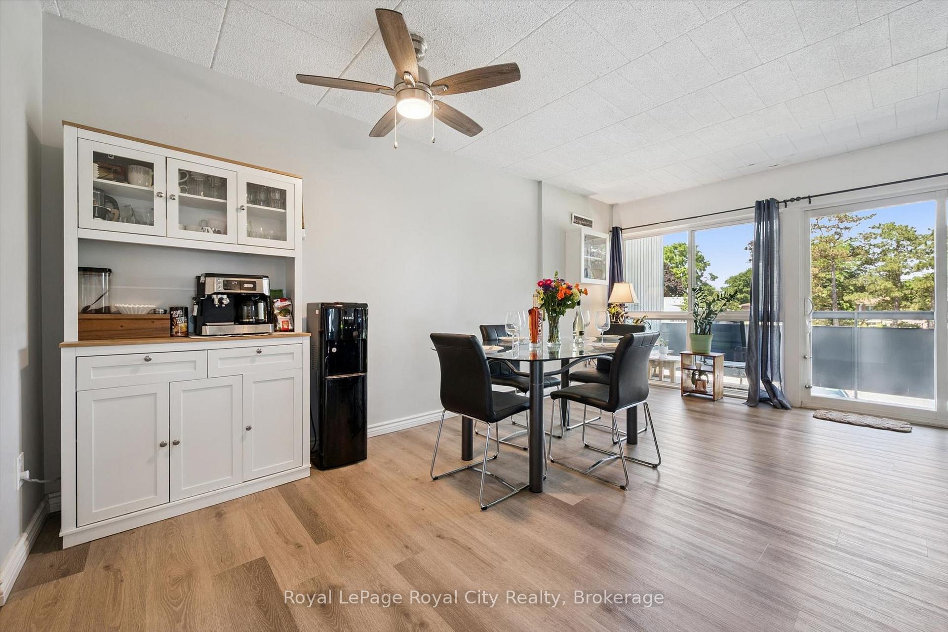 Photo 14 of Unit 410, 105 Conroy Crescent, Guelph, Dovercliffe Park/Old University — HOMEH