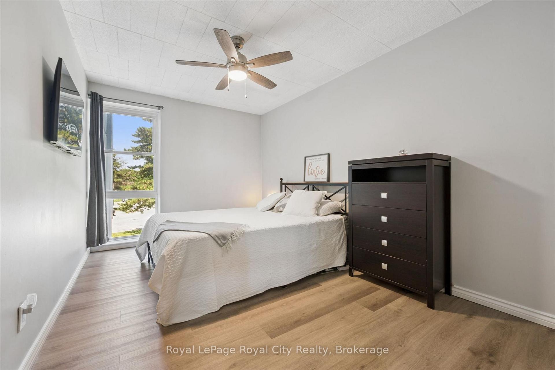 Photo 21 of Unit 410, 105 Conroy Crescent, Guelph, Dovercliffe Park/Old University — HOMEH