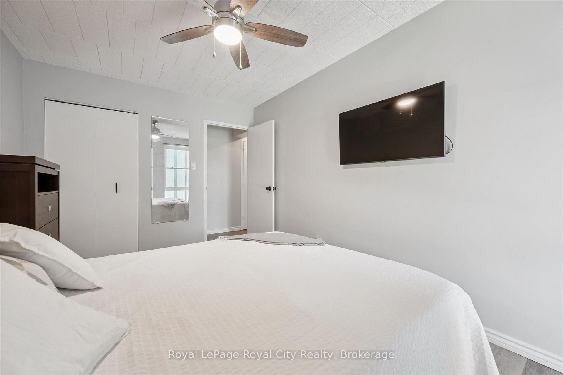 Photo 22 of Unit 410, 105 Conroy Crescent, Guelph, Dovercliffe Park/Old University — HOMEH