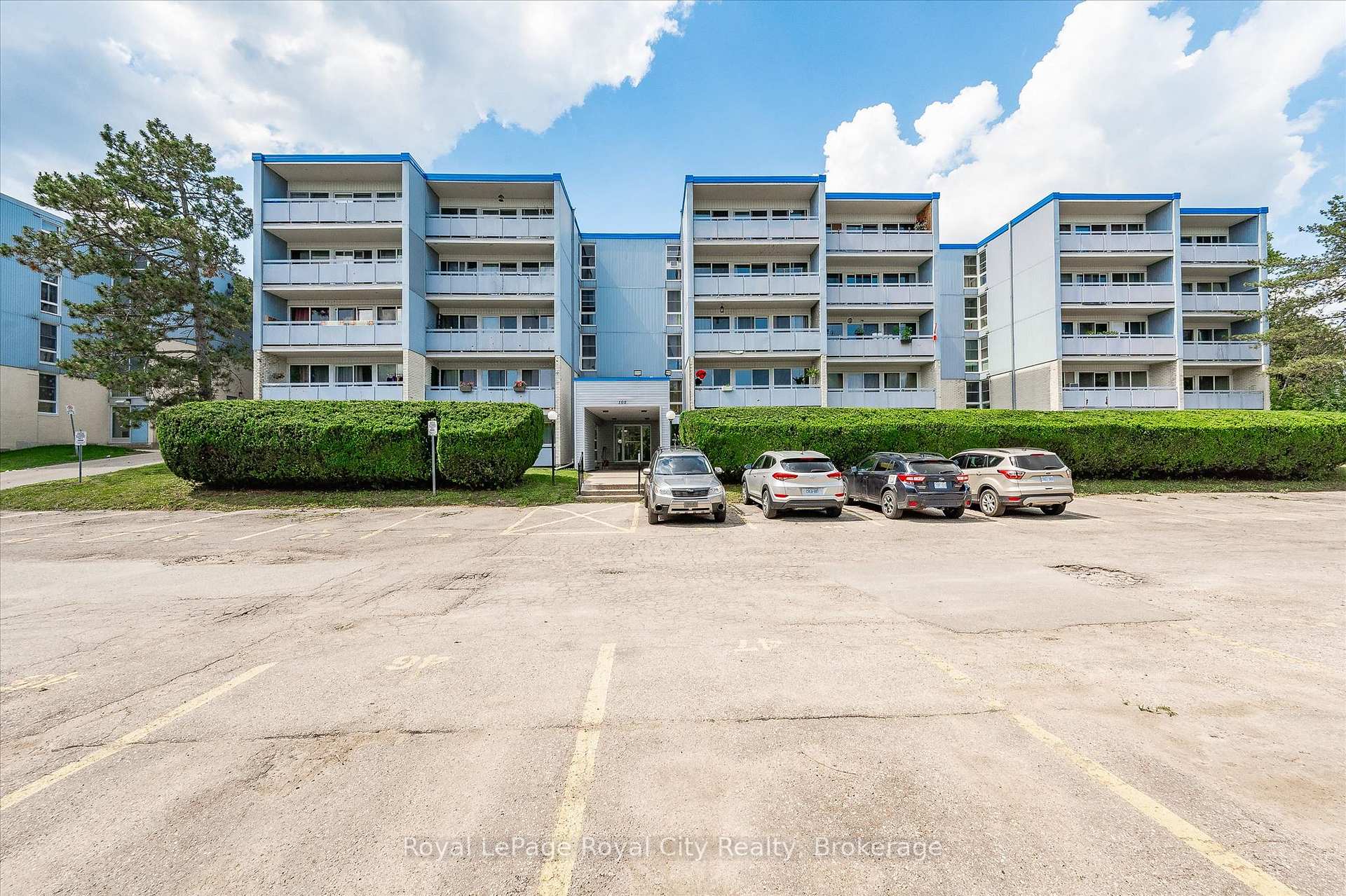 Photo 33 of Unit 410, 105 Conroy Crescent, Guelph, Dovercliffe Park/Old University — HOMEH