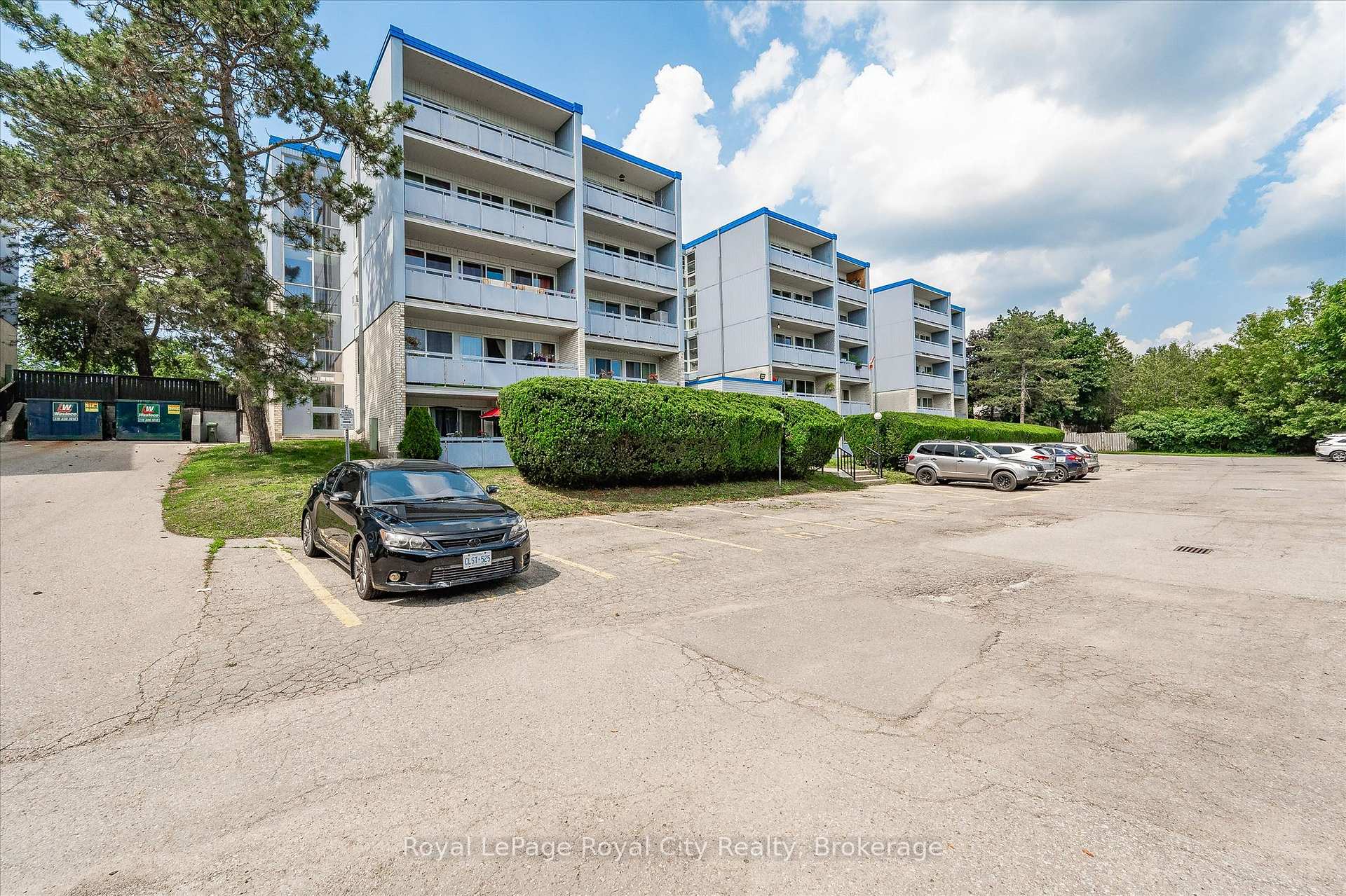 Photo 34 of Unit 410, 105 Conroy Crescent, Guelph, Dovercliffe Park/Old University — HOMEH
