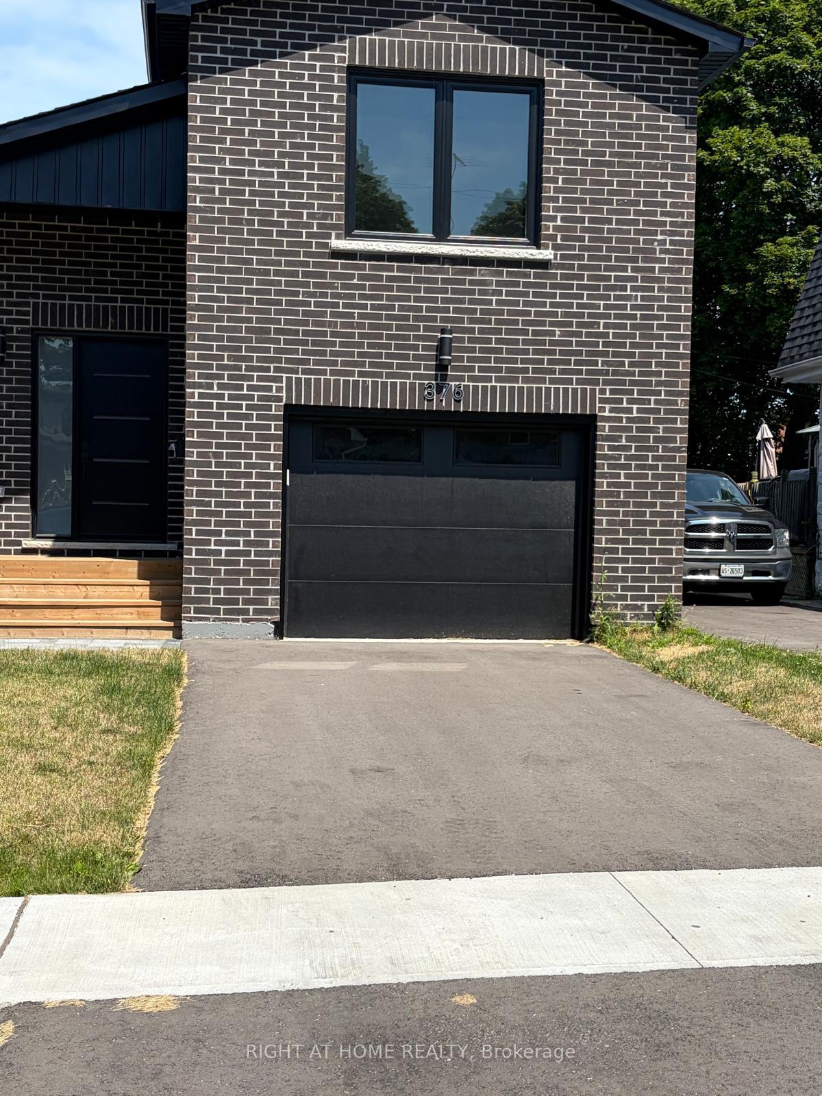 Photo 2 of 376 Mitchell Avenue, Oshawa, Central — HOMEH