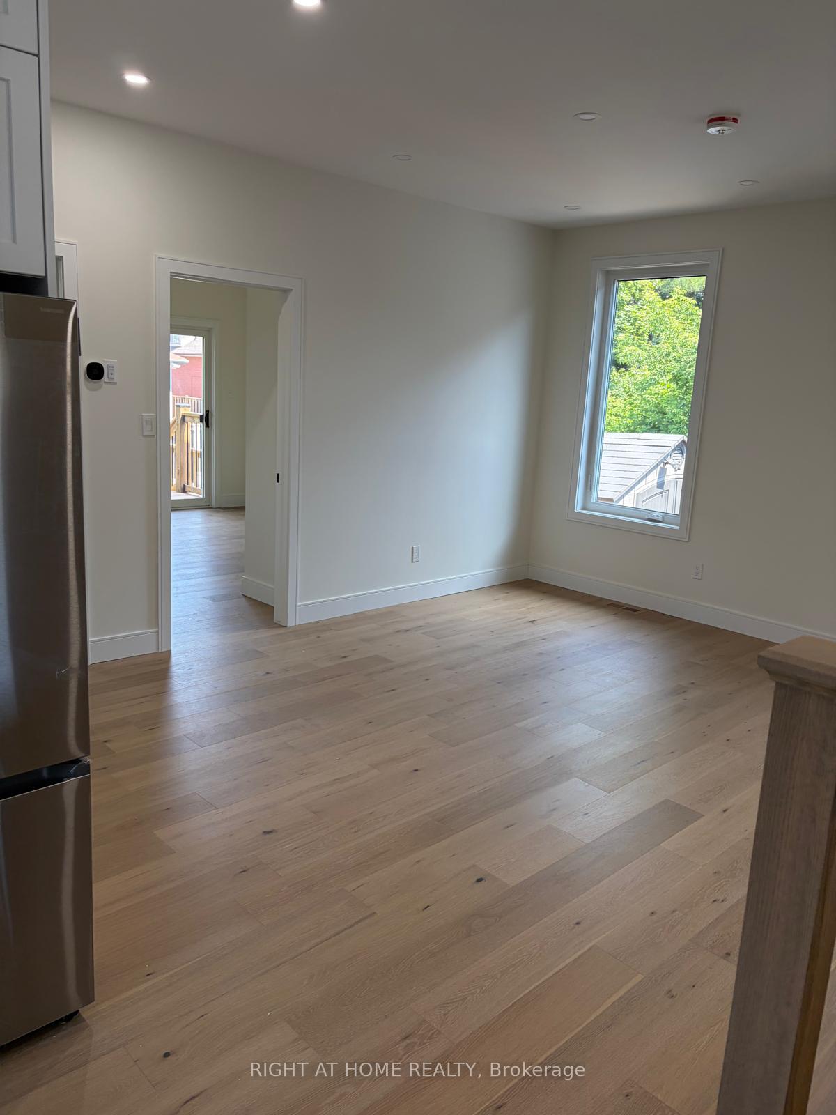 Photo 12 of 376 Mitchell Avenue, Oshawa, Central — HOMEH