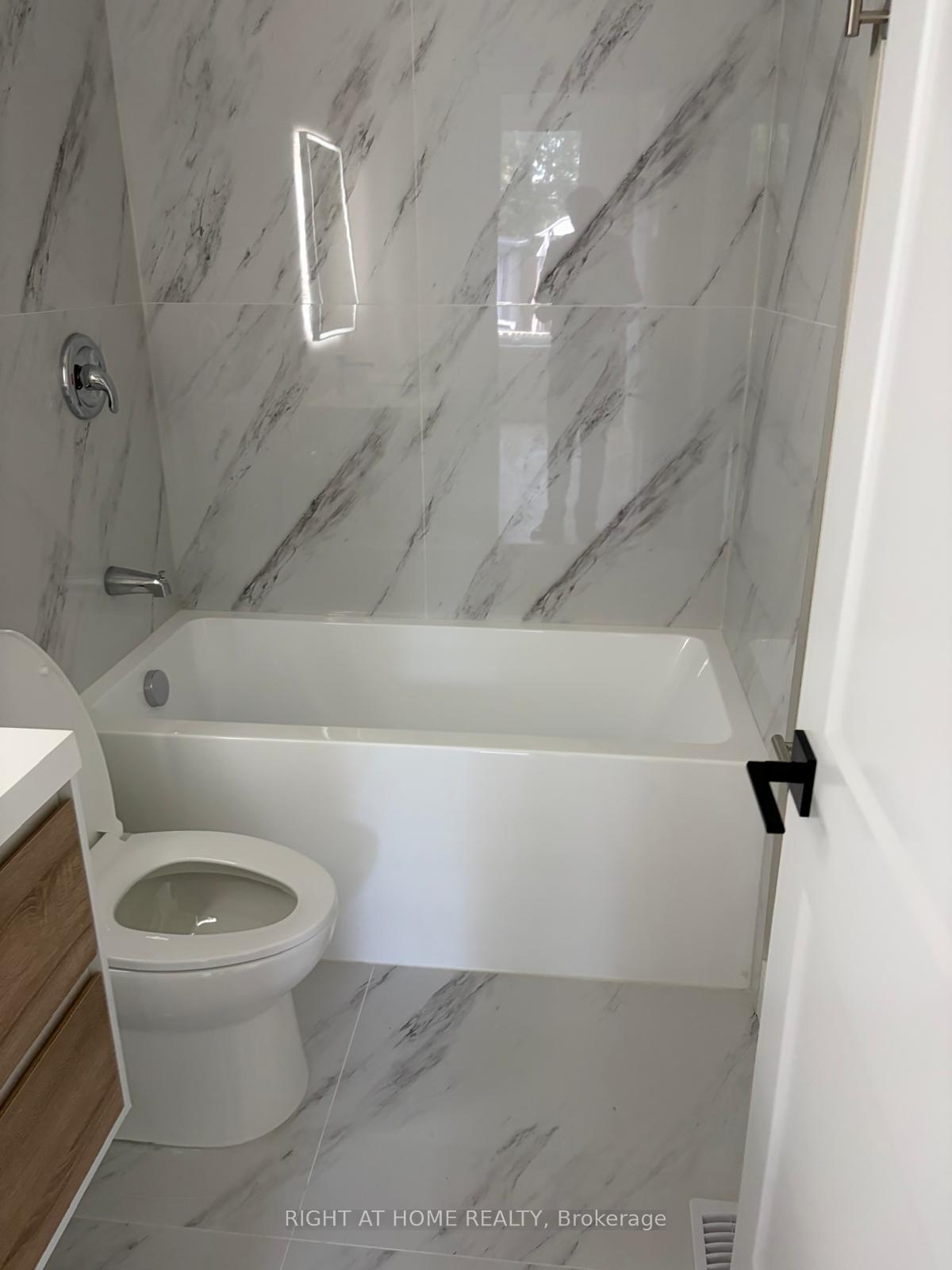 Photo 22 of 376 Mitchell Avenue, Oshawa, Central — HOMEH