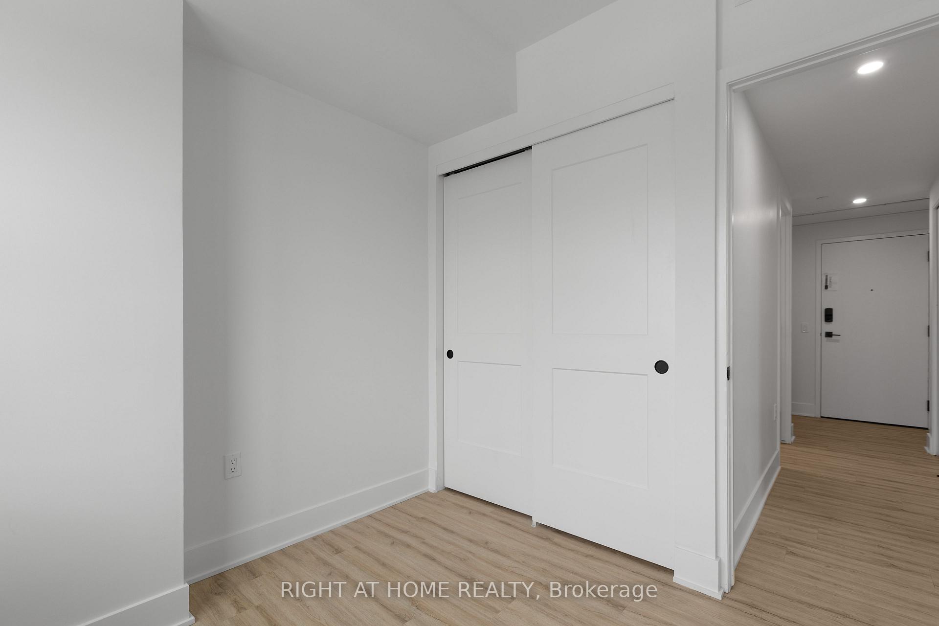 Photo 7 of Unit 301, 377 Winona Avenue, Ottawa, Westboro South — HOMEH