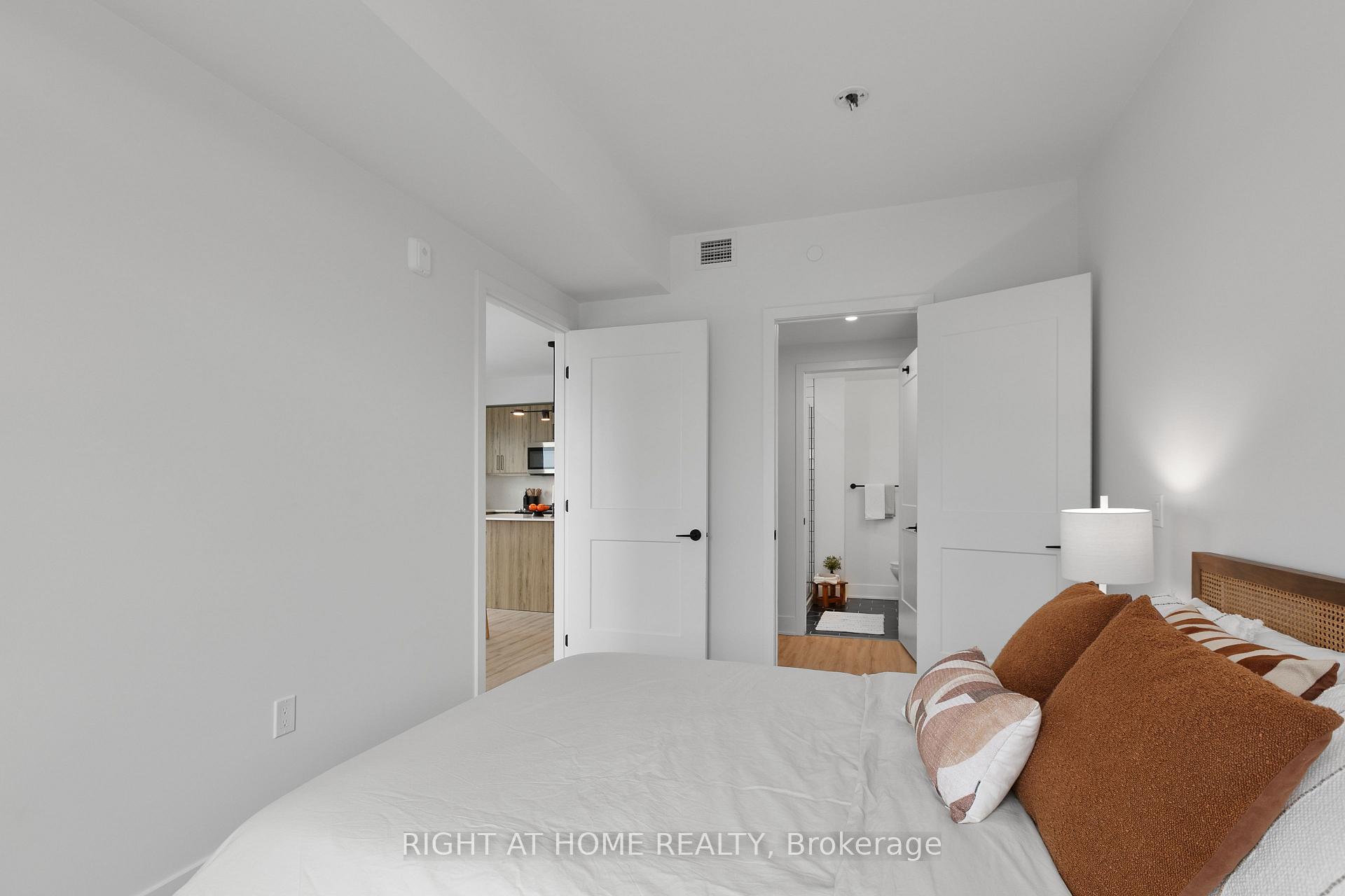 Photo 23 of Unit 301, 377 Winona Avenue, Ottawa, Westboro South — HOMEH