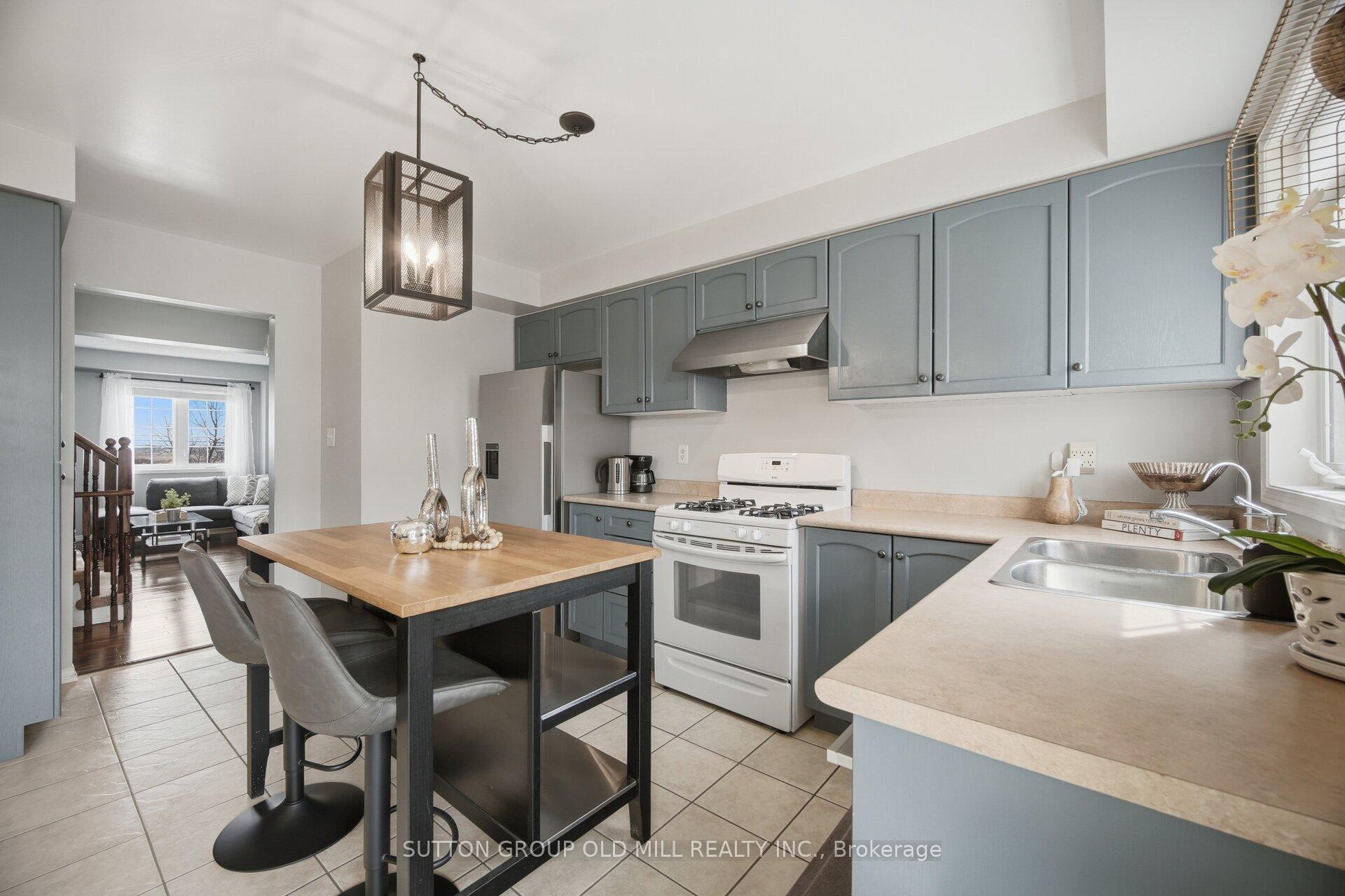 Photo 14 of 946 Audley Road N, Ajax, Central East — HOMEH
