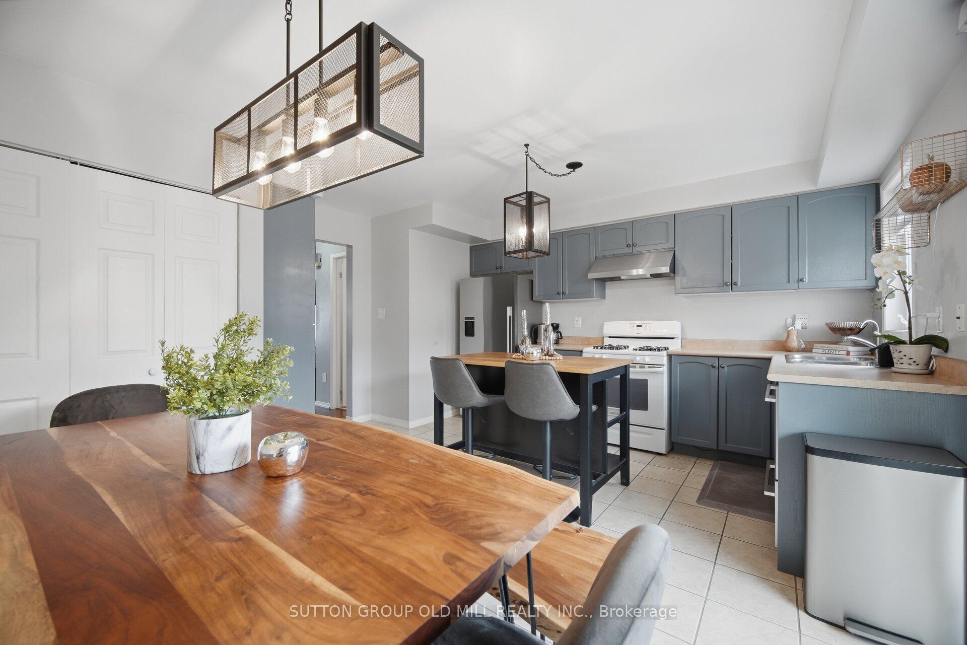Photo 18 of 946 Audley Road N, Ajax, Central East — HOMEH
