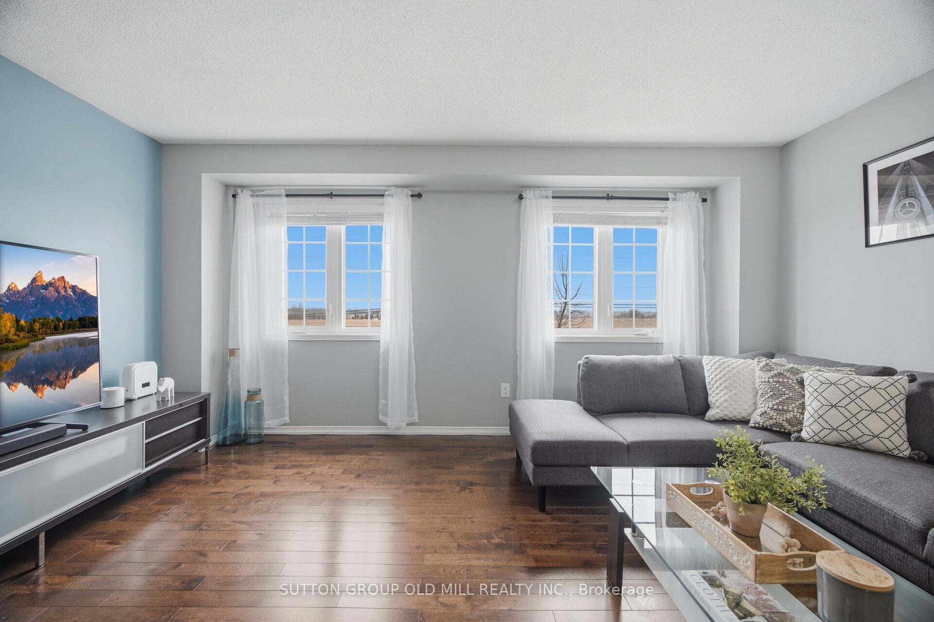 Photo 20 of 946 Audley Road N, Ajax, Central East — HOMEH