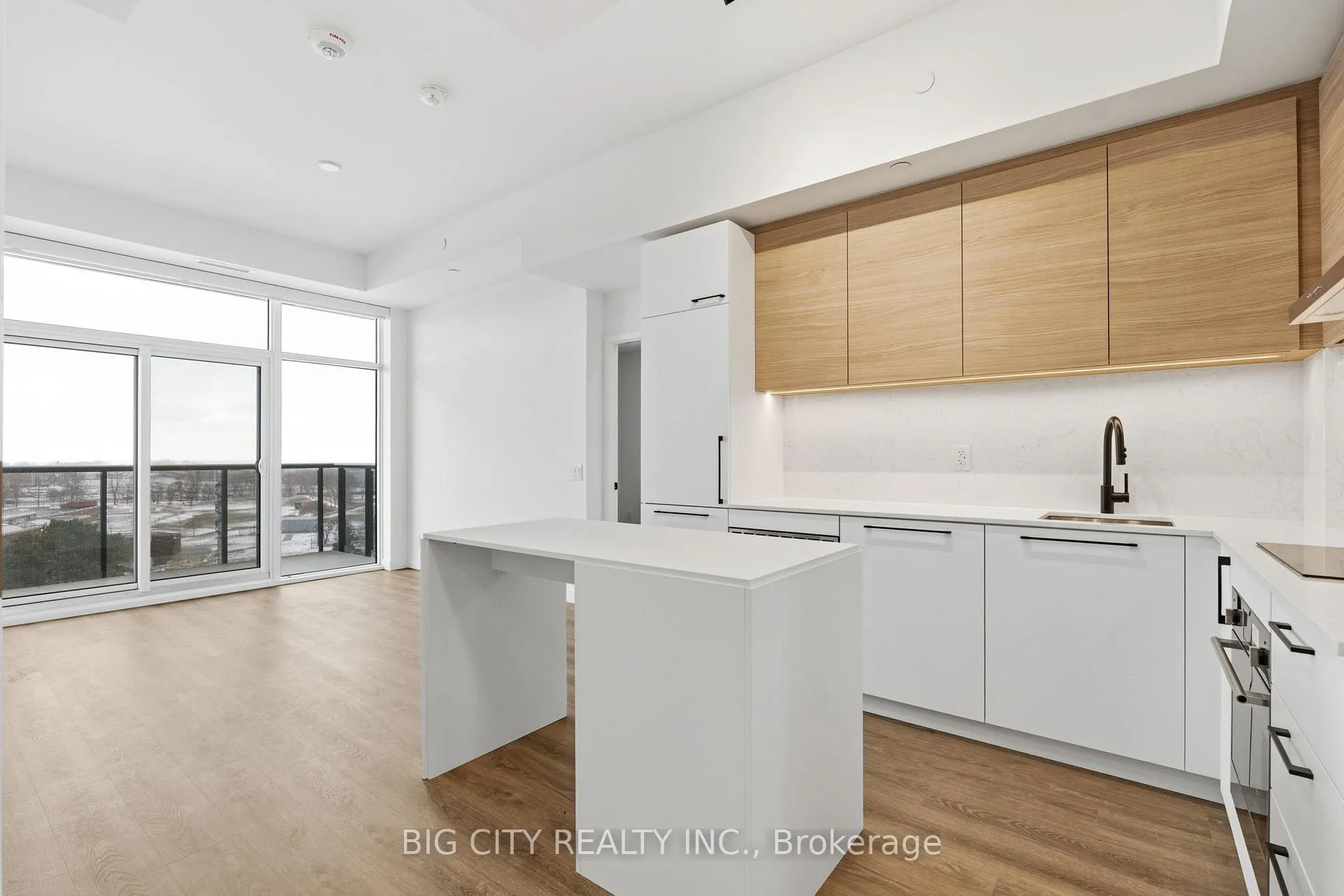 Photo 1 of Unit 711, 1050 Eastern Avenue, Toronto, Greenwood-Coxwell — HOMEH