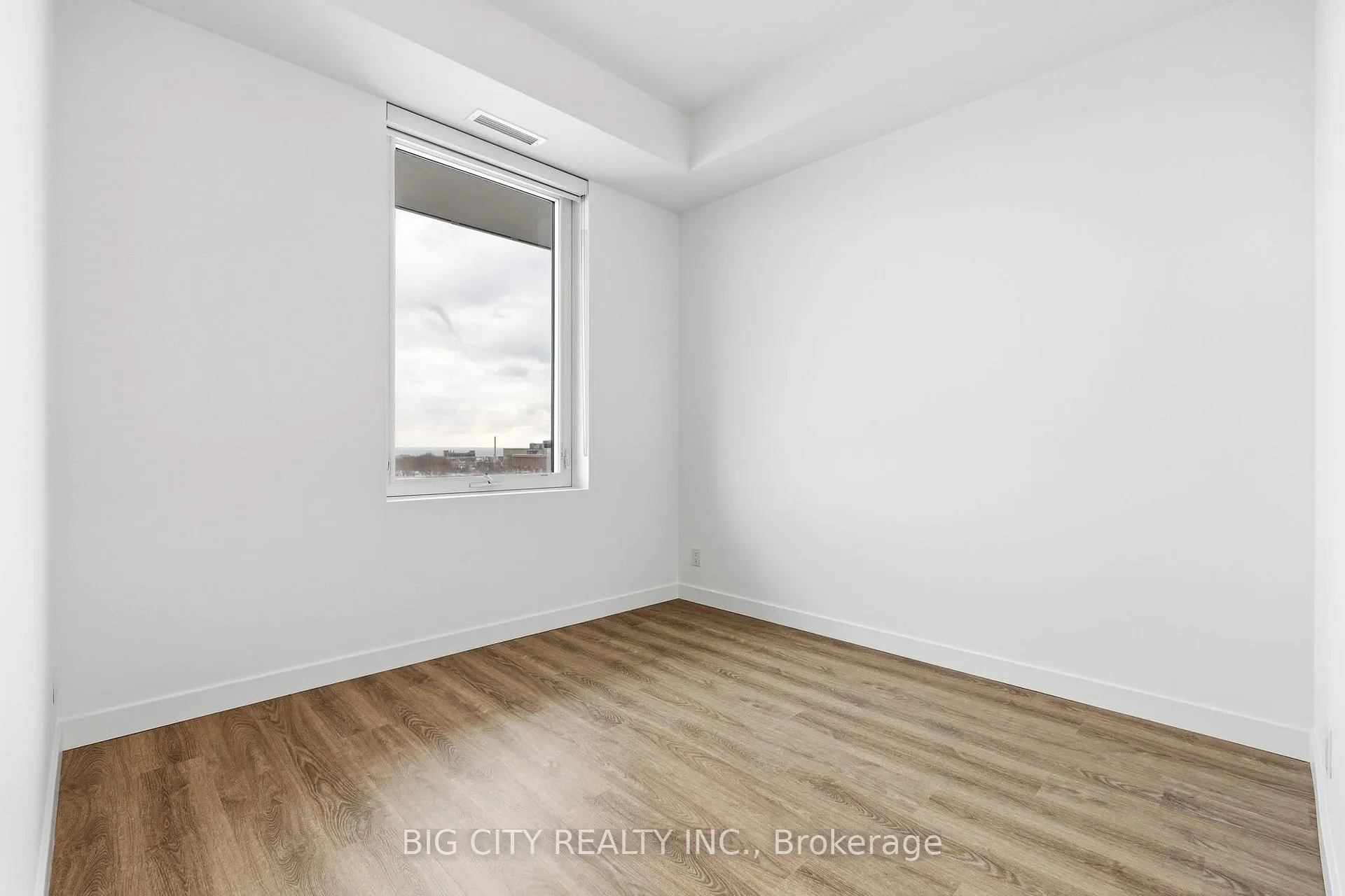 Photo 15 of Unit 711, 1050 Eastern Avenue, Toronto, Greenwood-Coxwell — HOMEH