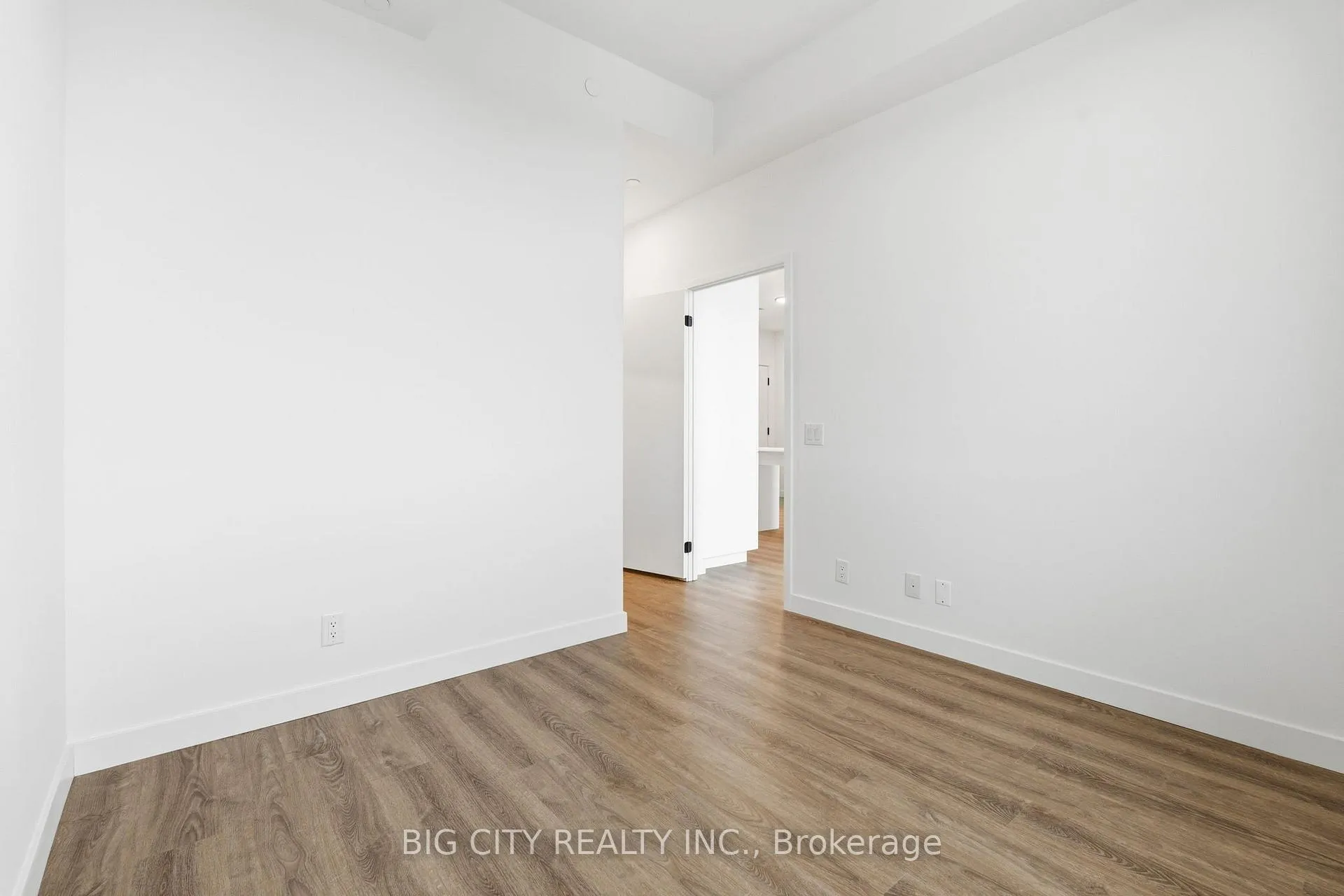 Photo 16 of Unit 711, 1050 Eastern Avenue, Toronto, Greenwood-Coxwell — HOMEH