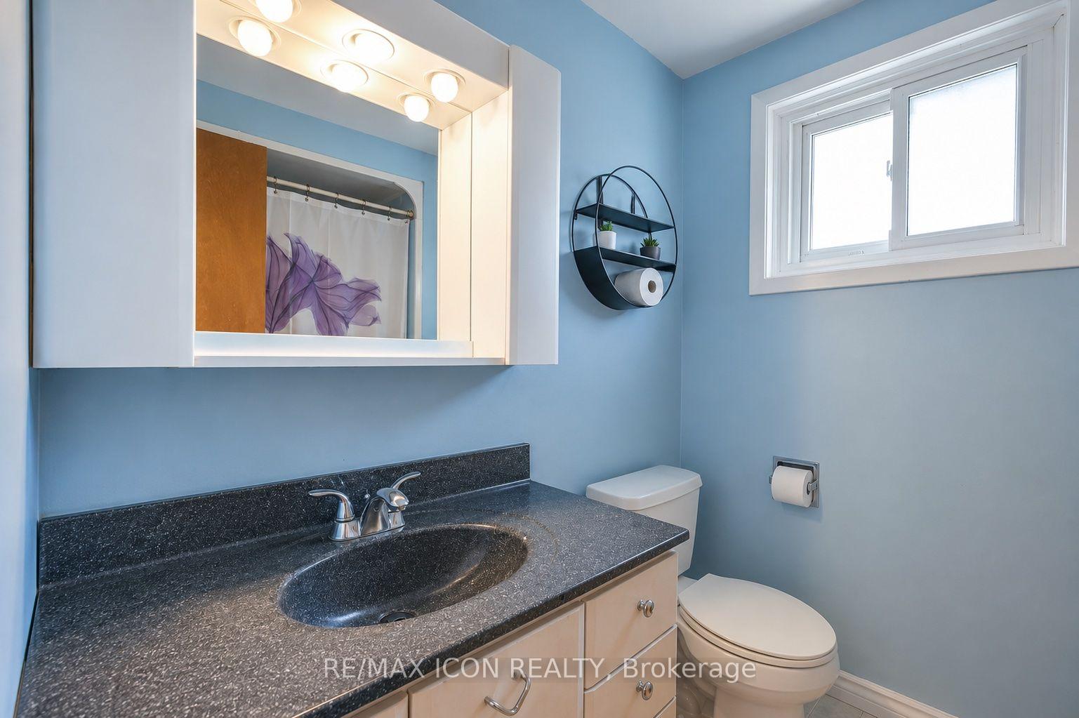 Photo 10 of 165 Selkirk Drive, Kitchener, Alpine — HOMEH