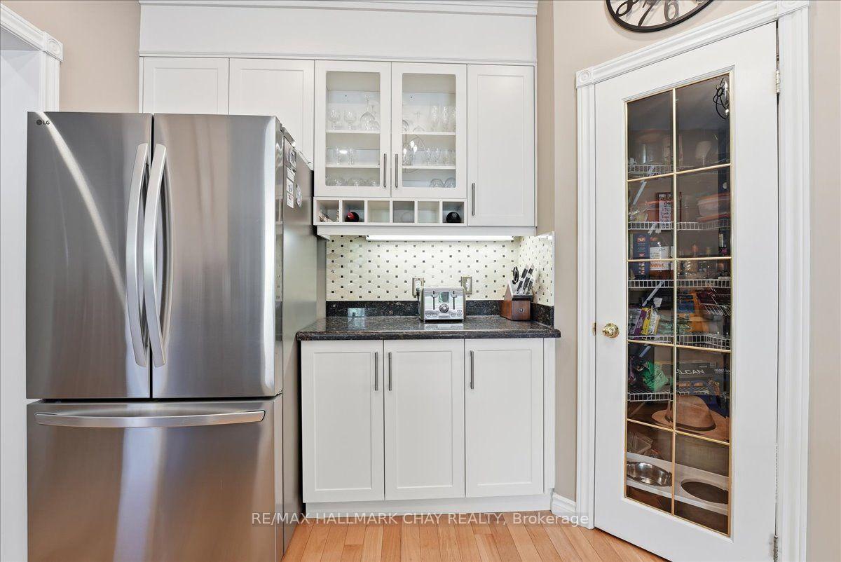 Photo 13 of 48 Ruffet Drive, Barrie, Edgehill Drive — HOMEH