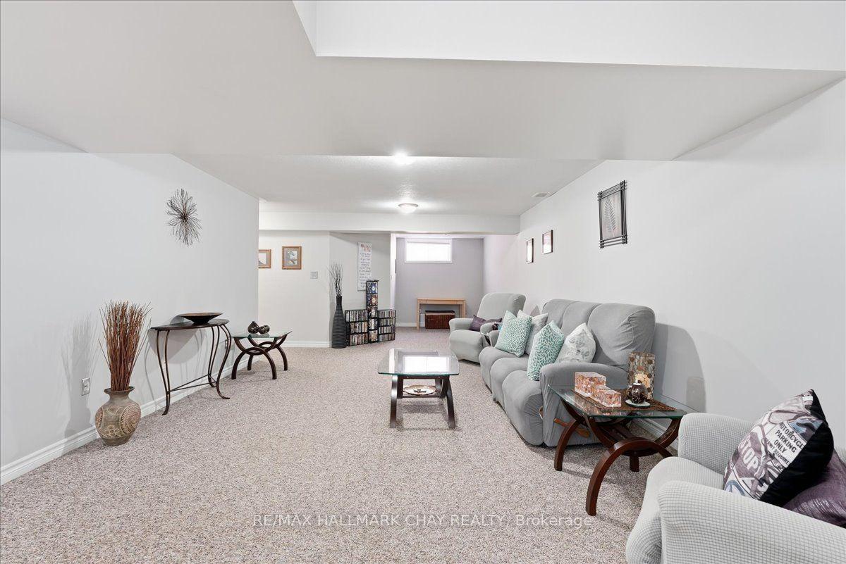 Photo 28 of 48 Ruffet Drive, Barrie, Edgehill Drive — HOMEH