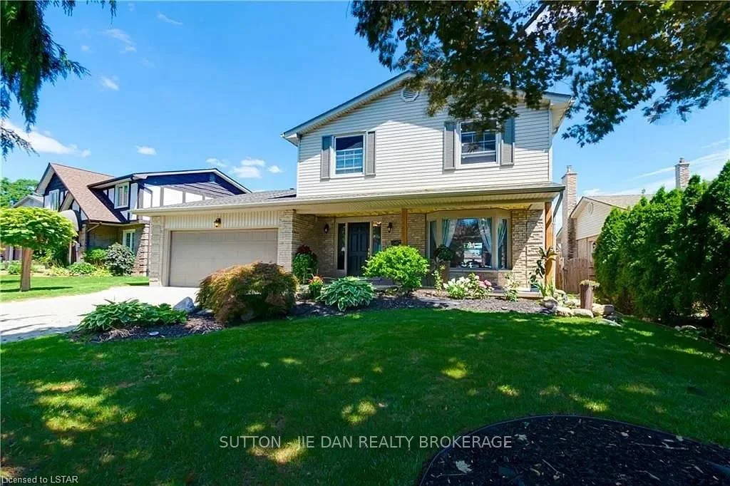 Photo 23 of 1027 Flintlock Court, London, North P — HOMEH