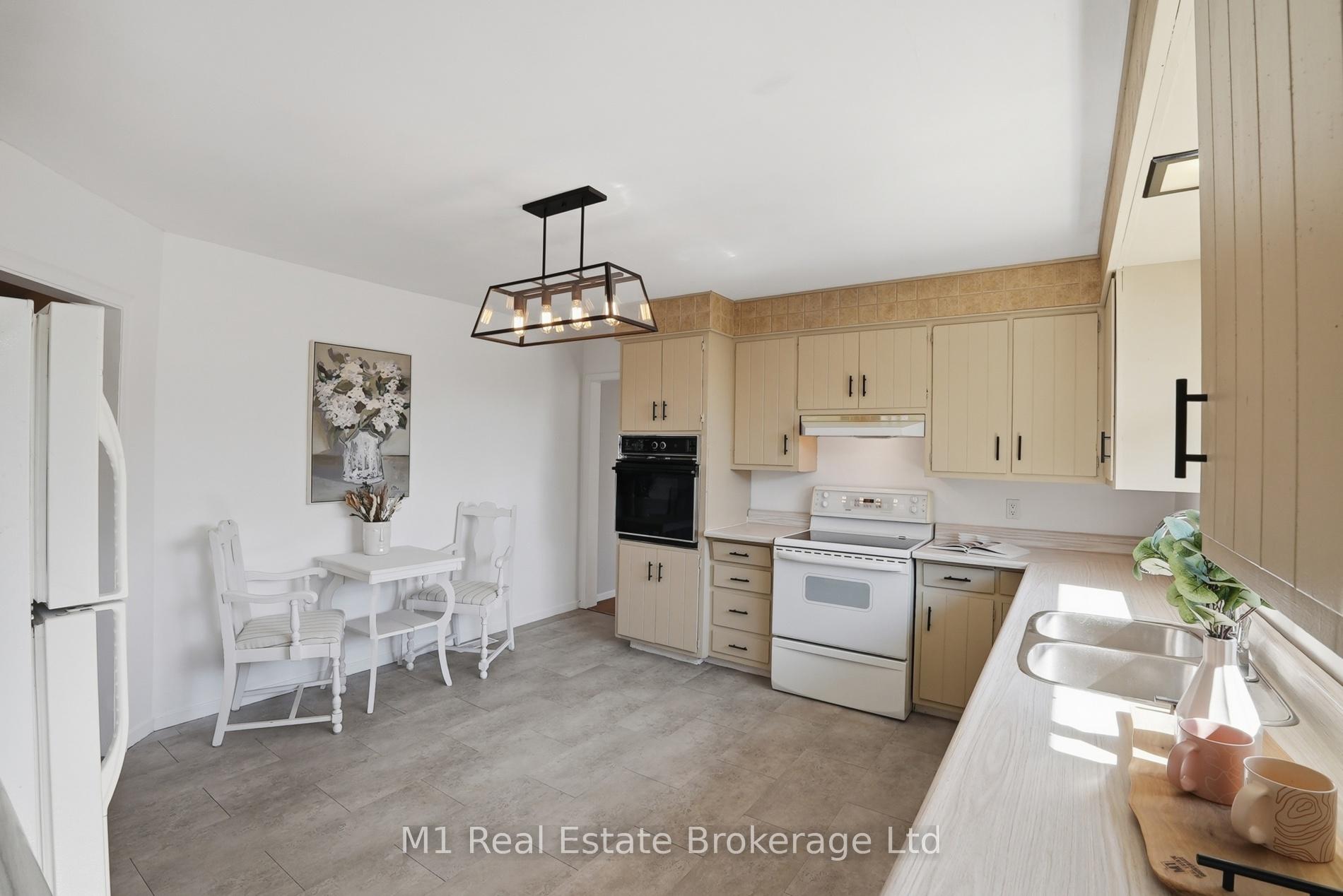 Photo 14 of 9467 Wellington Rd 124, Erin, Rural Erin — HOMEH