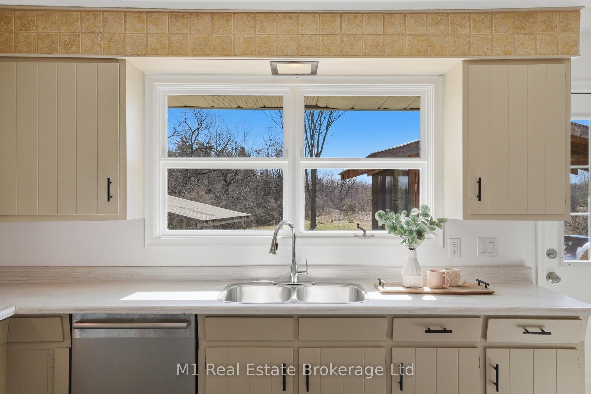 Photo 15 of 9467 Wellington Rd 124, Erin, Rural Erin — HOMEH