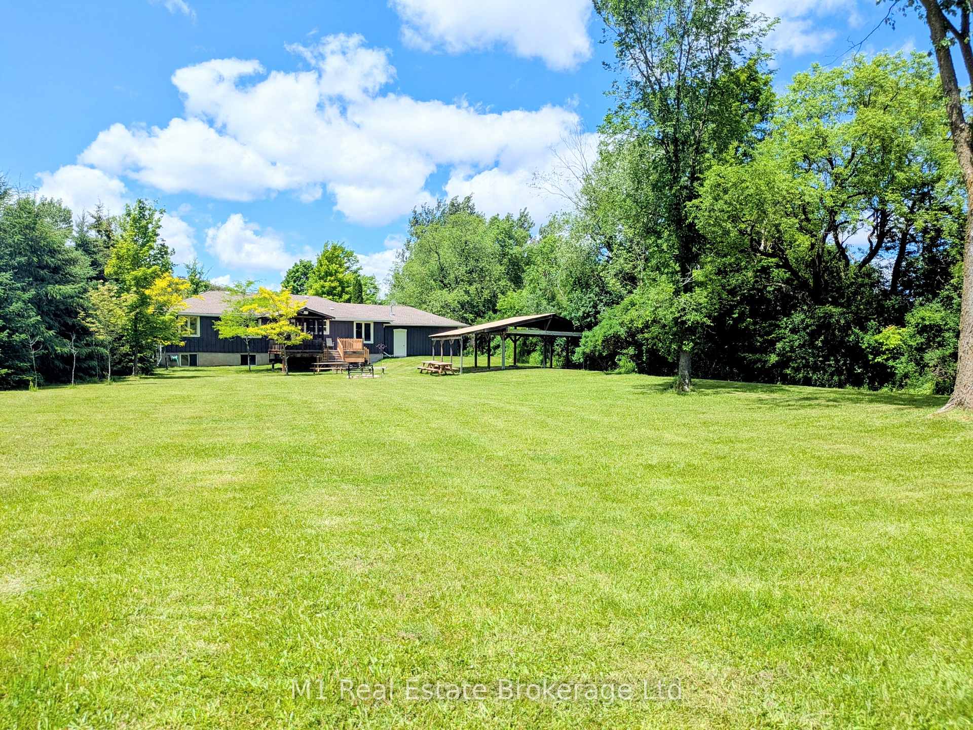 Photo 35 of 9467 Wellington Rd 124, Erin, Rural Erin — HOMEH