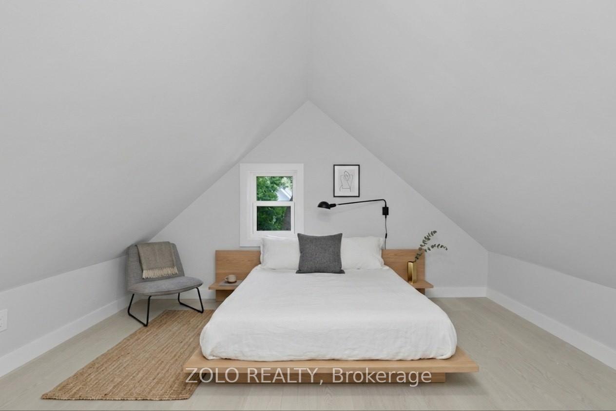 Photo 16 of 498 Charlotte Street, Peterborough, Town Ward 3 — HOMEH