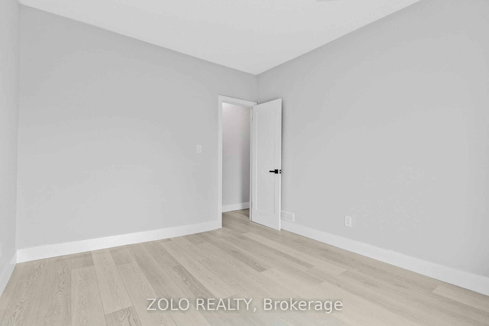 Photo 27 of 498 Charlotte Street, Peterborough, Town Ward 3 — HOMEH
