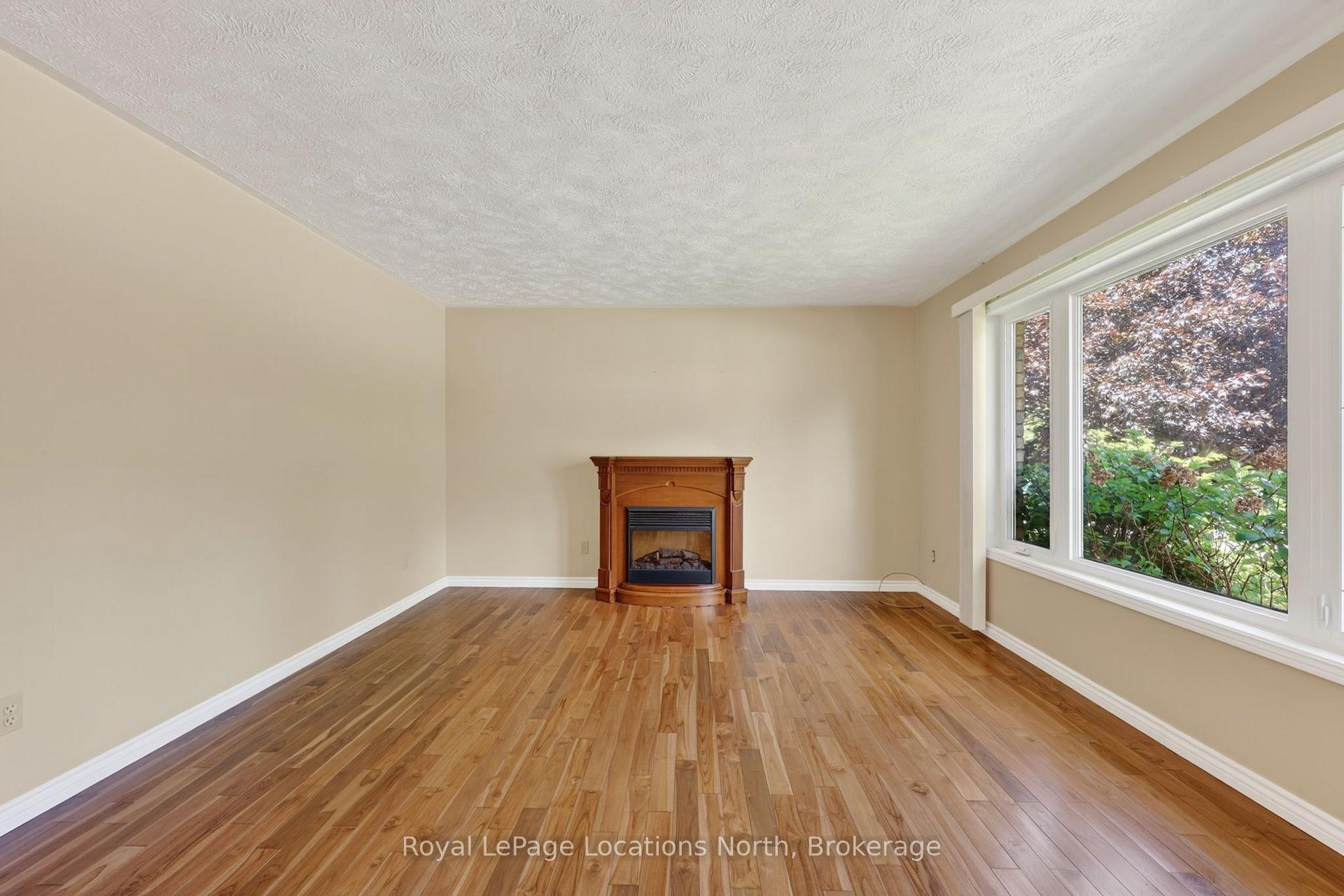 Photo 7 of 25 Pollard Drive, Meaford — HOMEH