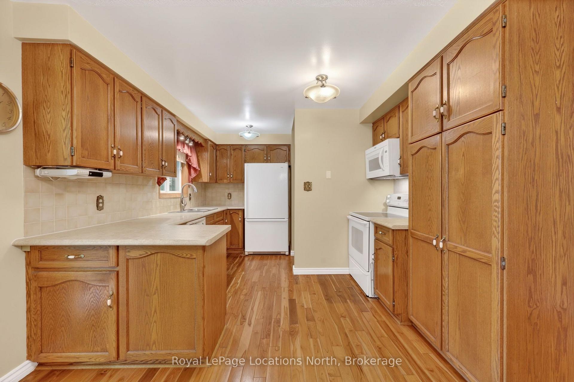 Photo 11 of 25 Pollard Drive, Meaford — HOMEH