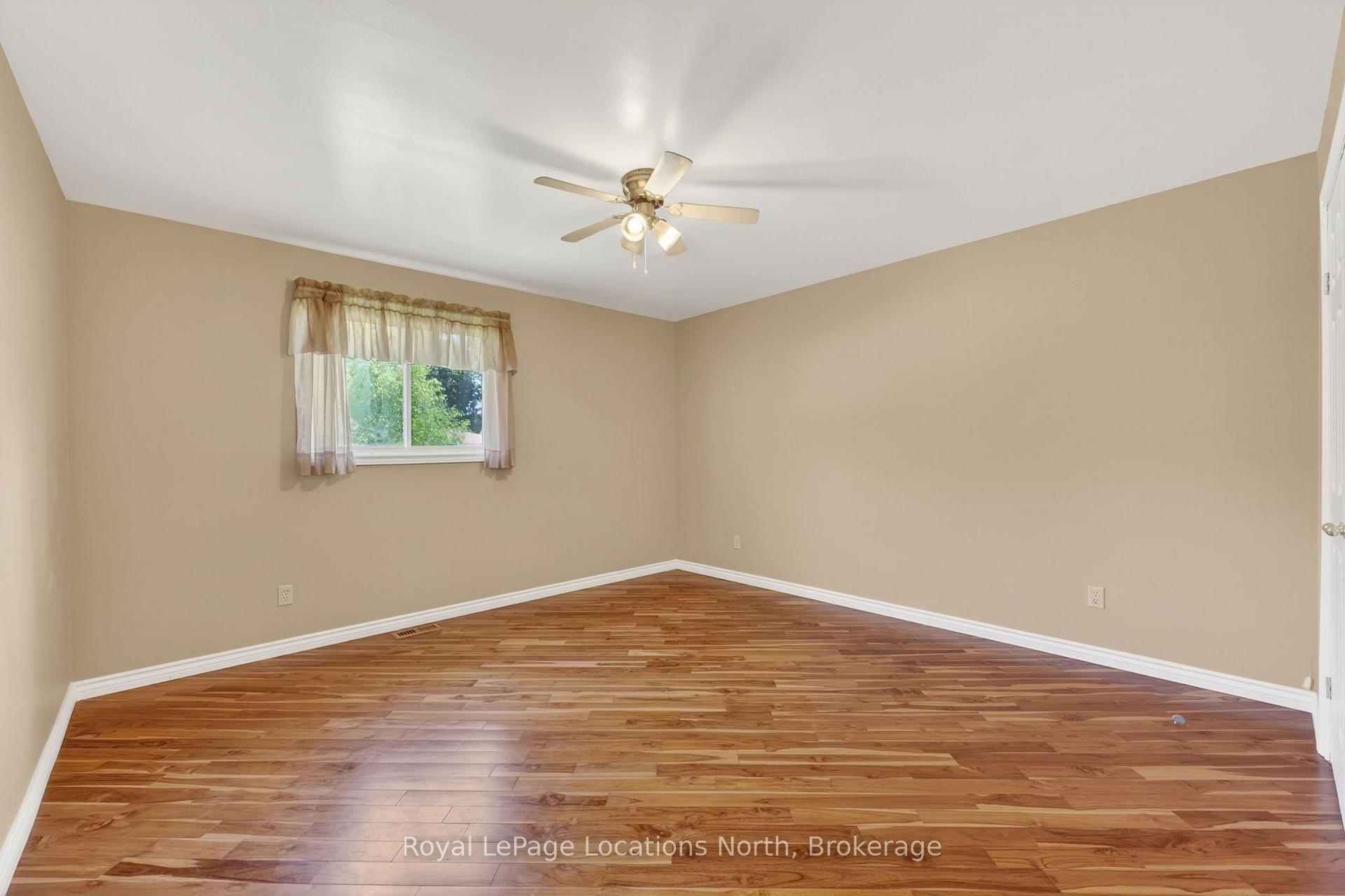 Photo 15 of 25 Pollard Drive, Meaford — HOMEH