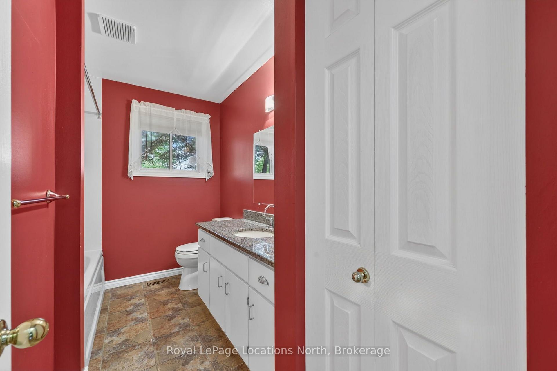 Photo 19 of 25 Pollard Drive, Meaford — HOMEH