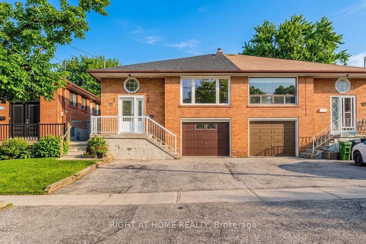 Photo 1 of 110 Victory Drive, North York, Downsview-Roding-CFB — HOMEH