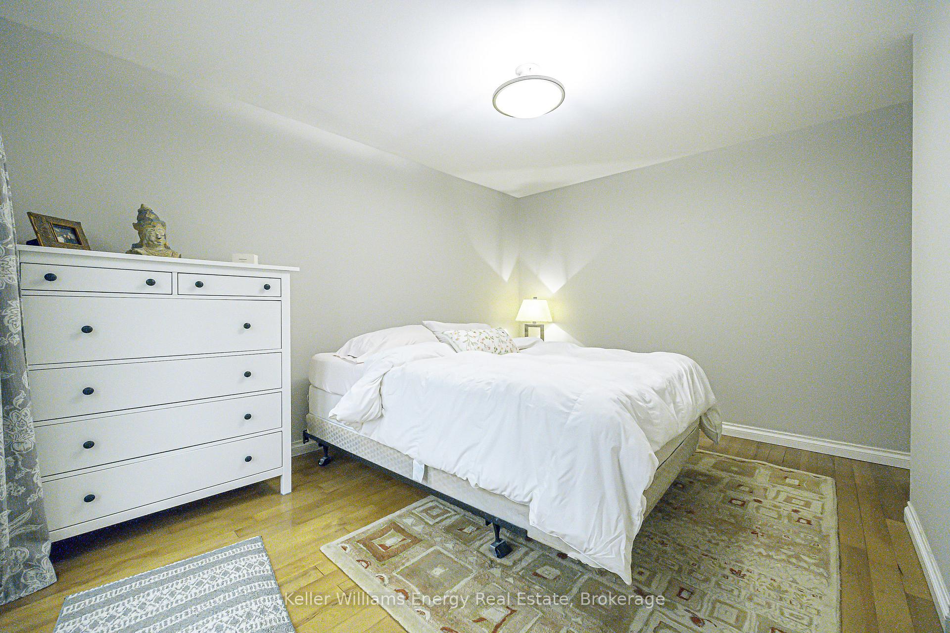 Photo 21 of 812 Douglas Avenue, Pickering, Bay Ridges — HOMEH