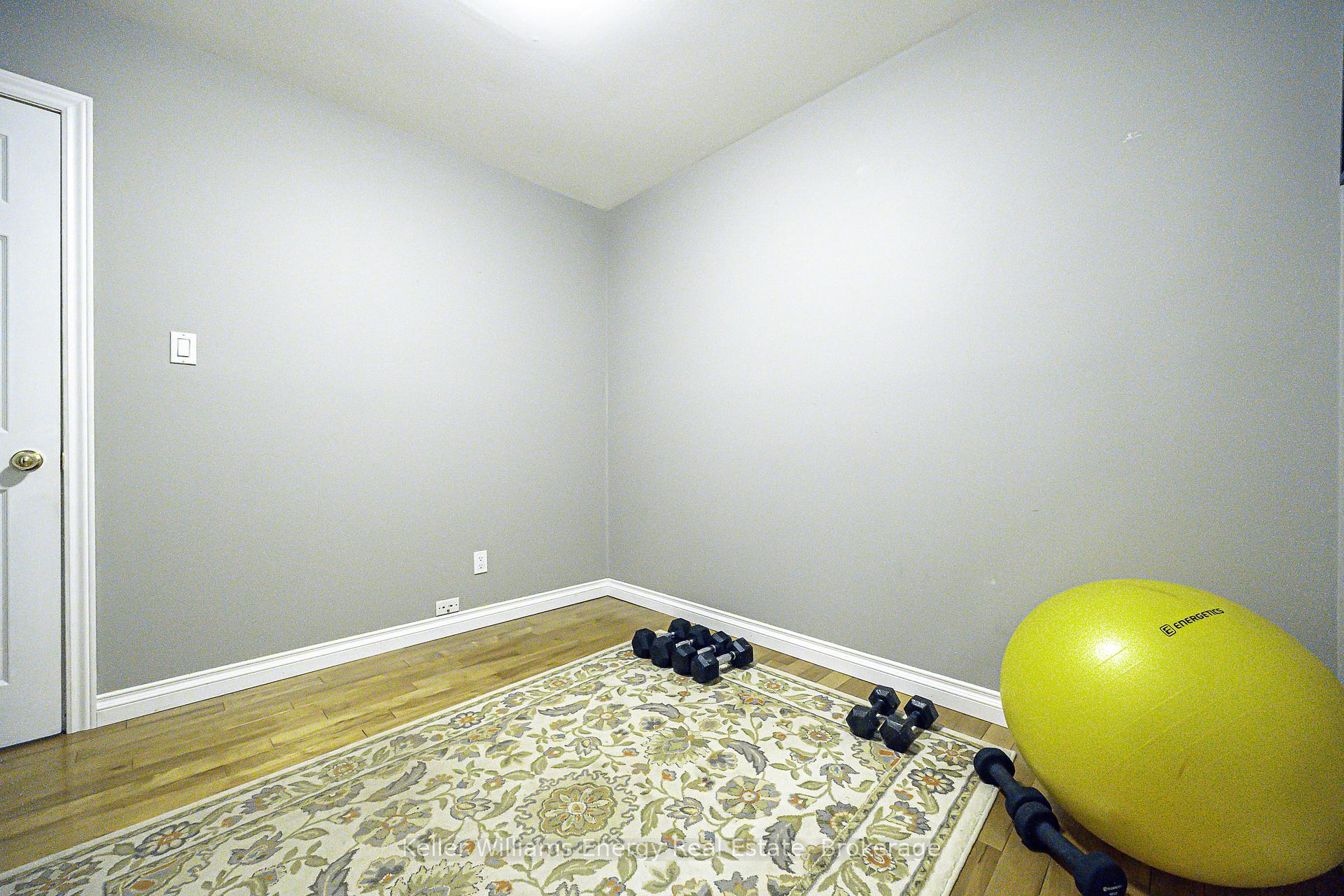 Photo 30 of 812 Douglas Avenue, Pickering, Bay Ridges — HOMEH