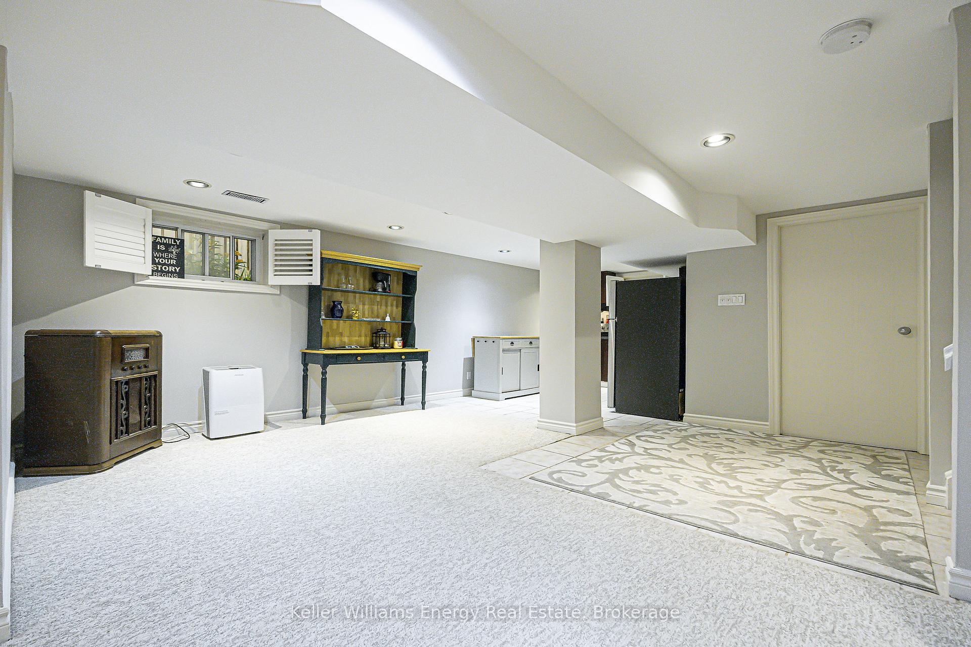 Photo 39 of 812 Douglas Avenue, Pickering, Bay Ridges — HOMEH