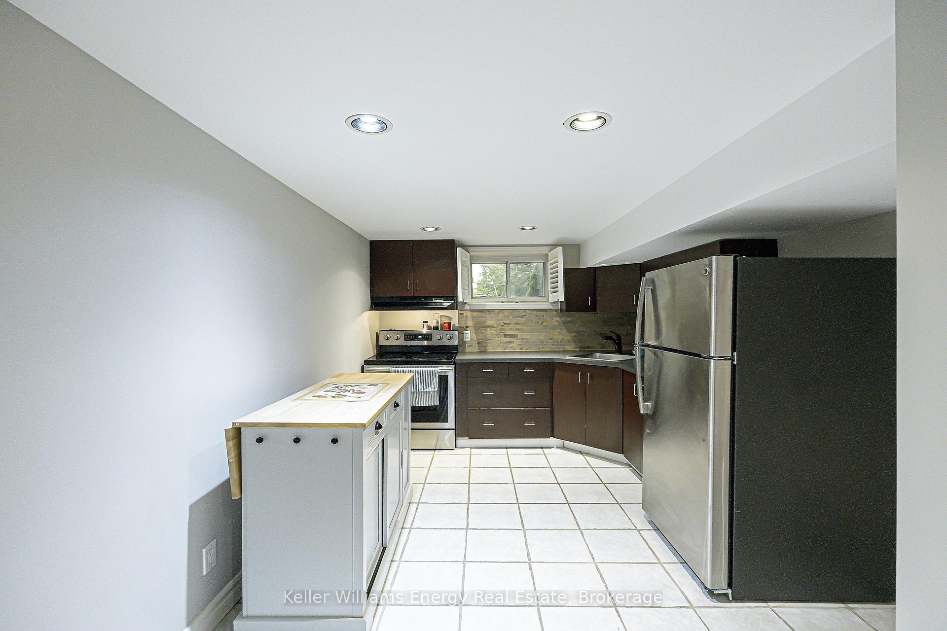 Photo 41 of 812 Douglas Avenue, Pickering, Bay Ridges — HOMEH