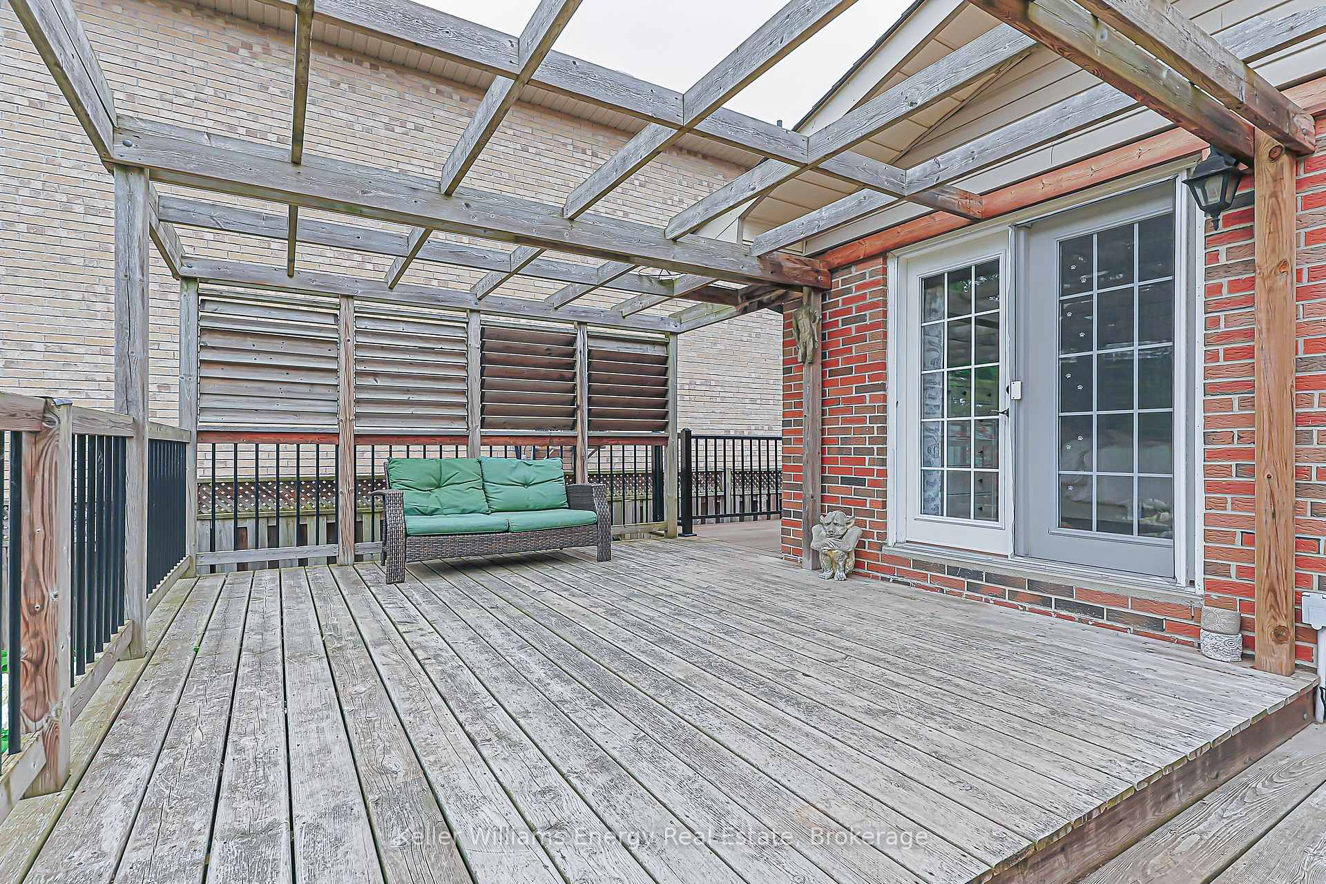 Photo 47 of 812 Douglas Avenue, Pickering, Bay Ridges — HOMEH