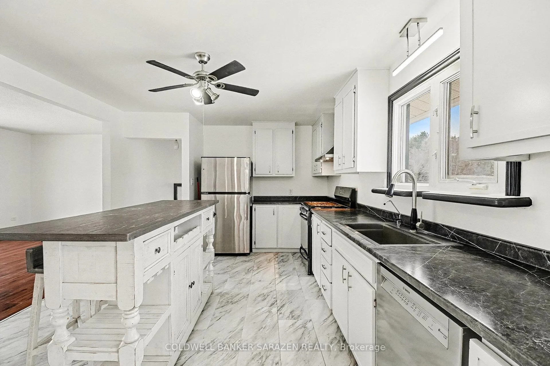 Photo 10 of 3236 Yorks Corners Road, Ottawa, Osgoode Twp (East) (Incl Kenmore) — HOMEH